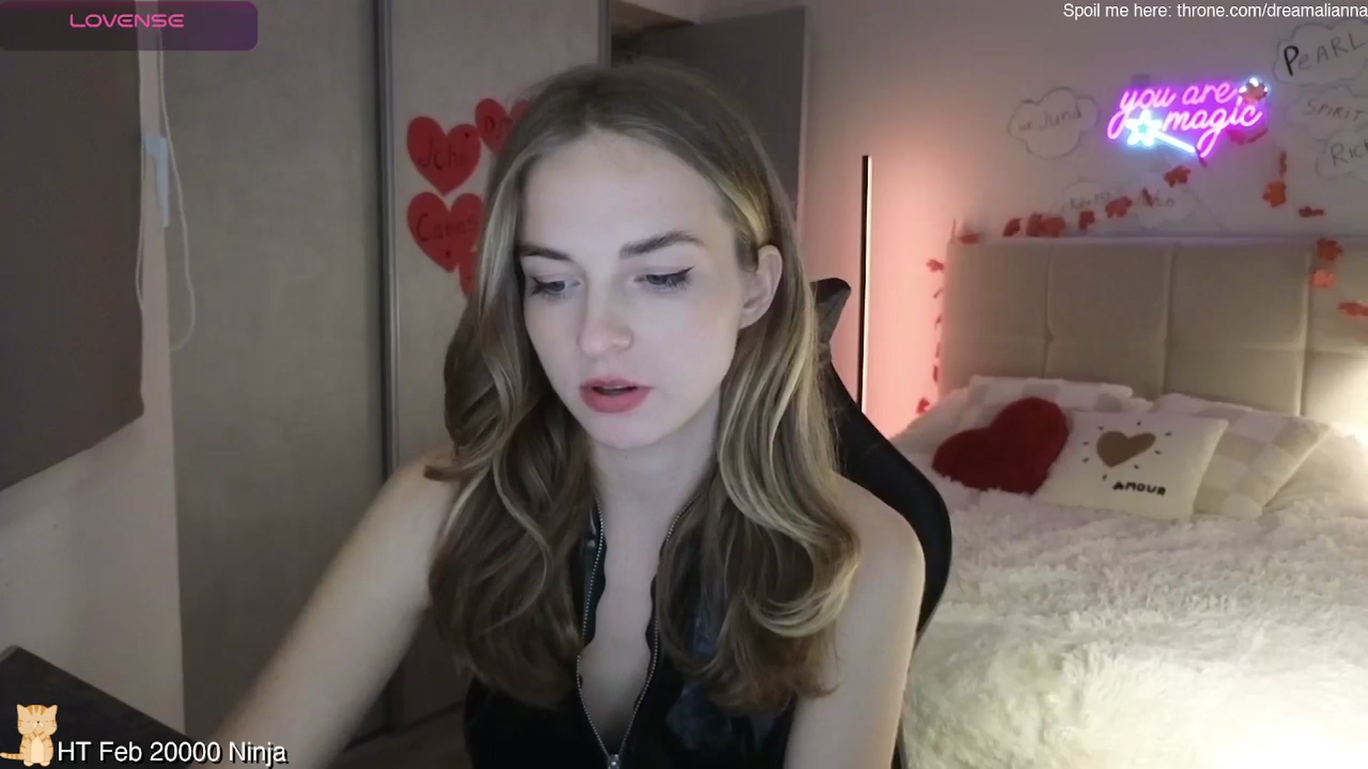 Gallery image thumbnail from DreamAlianna's myfreecams stream on, 02/24/2026, 22:20 image 17 of 20