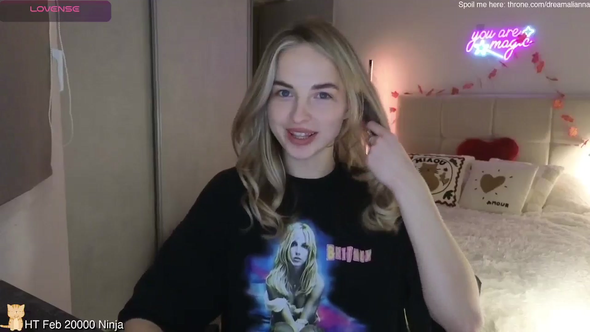 Gallery image thumbnail from DreamAlianna's myfreecams stream on, 02/27/2026, 24:01 image 5 of 20