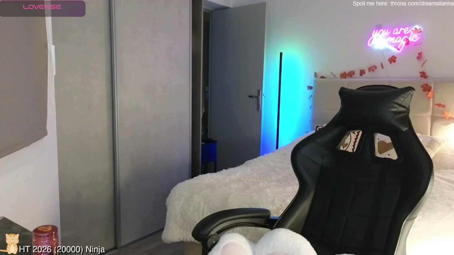 Gallery image thumbnail from DreamAlianna's myfreecams stream on, 03/12/2026, 23:23 image 3 of 20