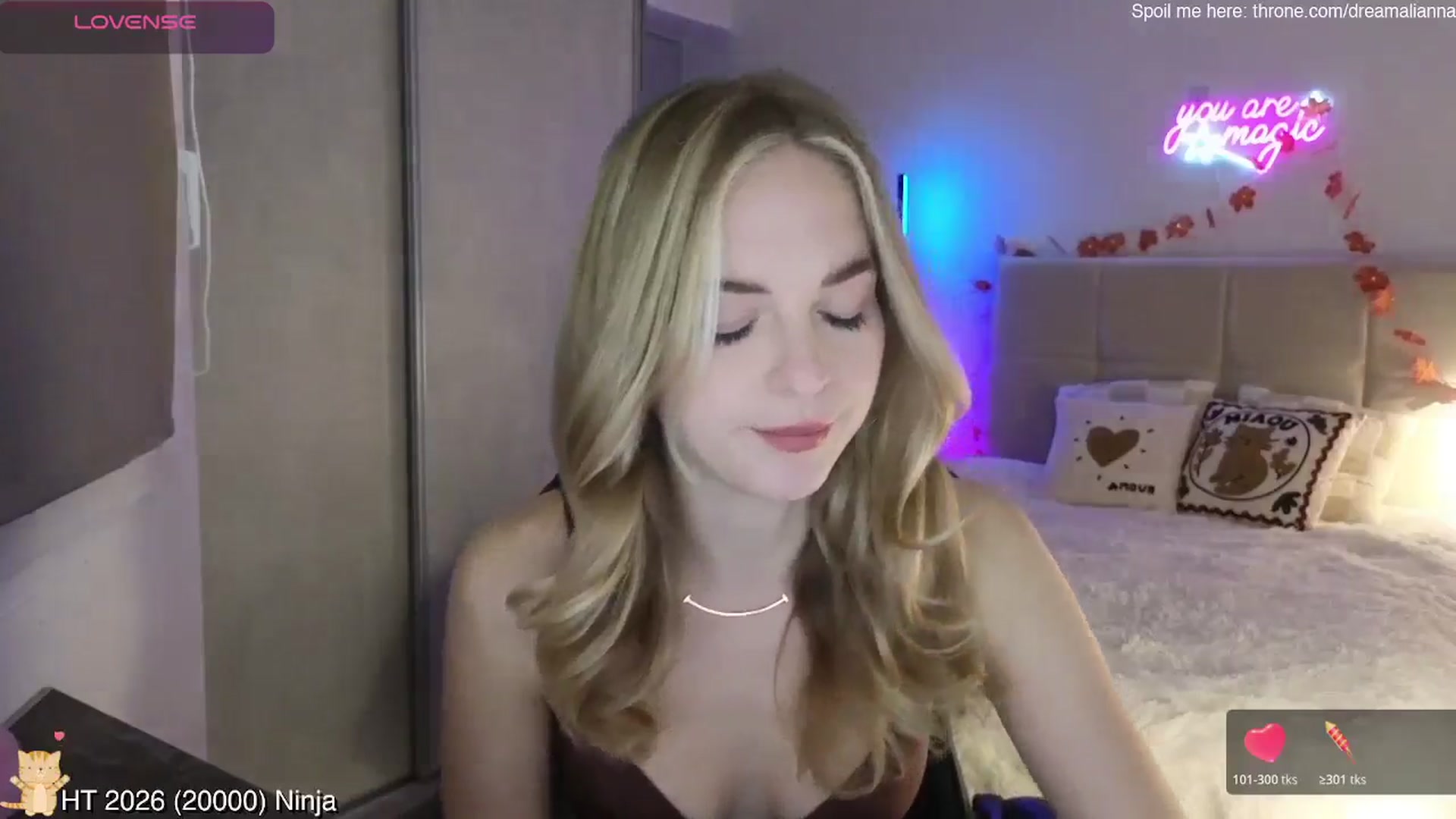 Gallery image thumbnail from DreamAlianna's myfreecams stream on, 03/14/2026, 21:33 image 10 of 20