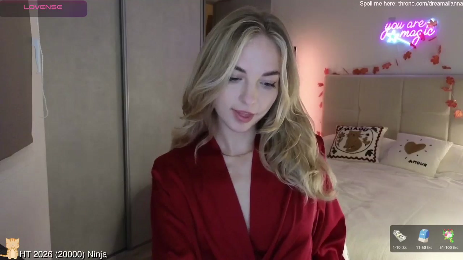 Gallery image thumbnail from DreamAlianna's myfreecams stream on, 03/23/2026, 20:35 image 3 of 20