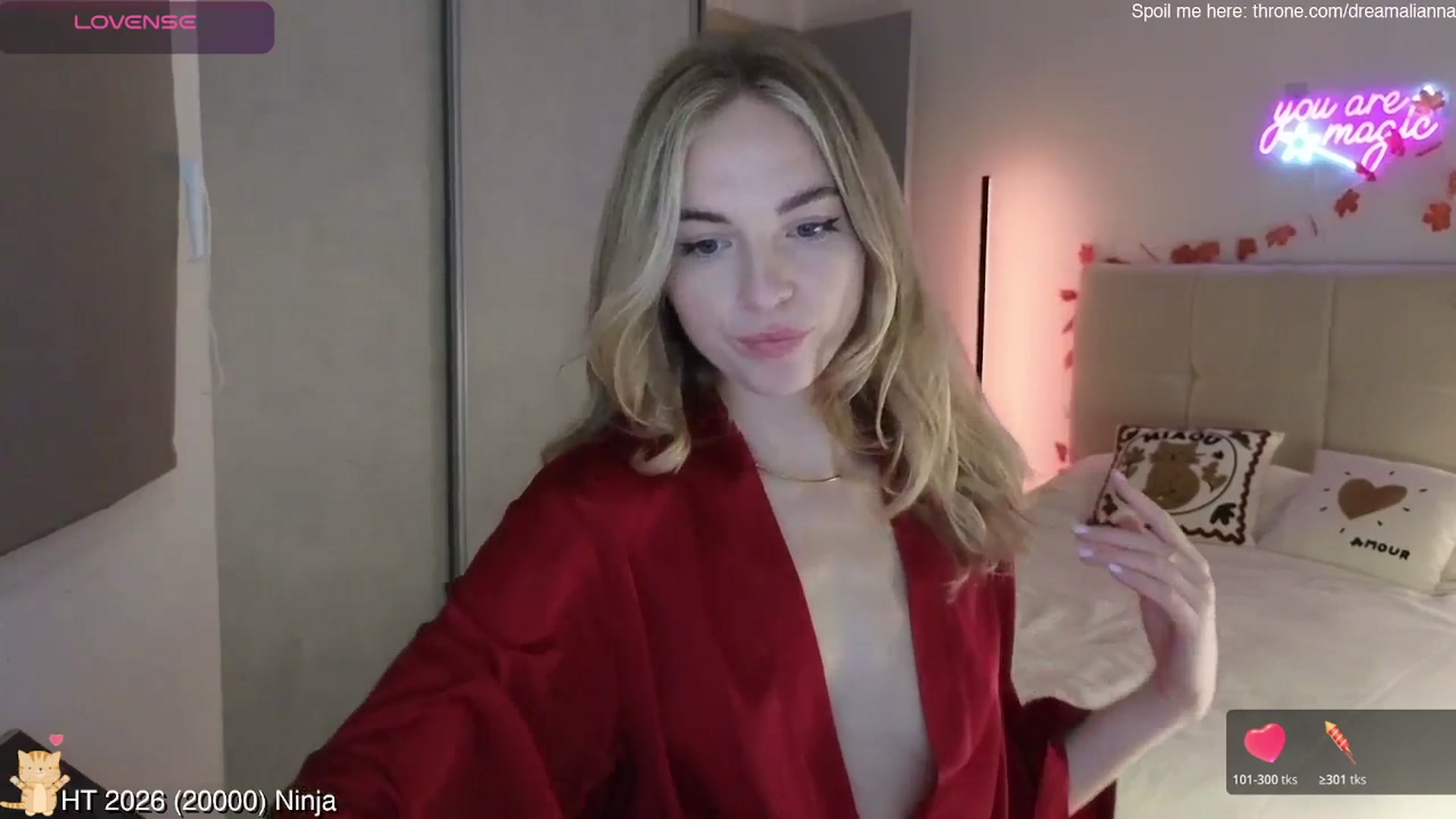 Gallery image thumbnail from DreamAlianna's myfreecams stream on, 03/23/2026, 20:35 image 4 of 20