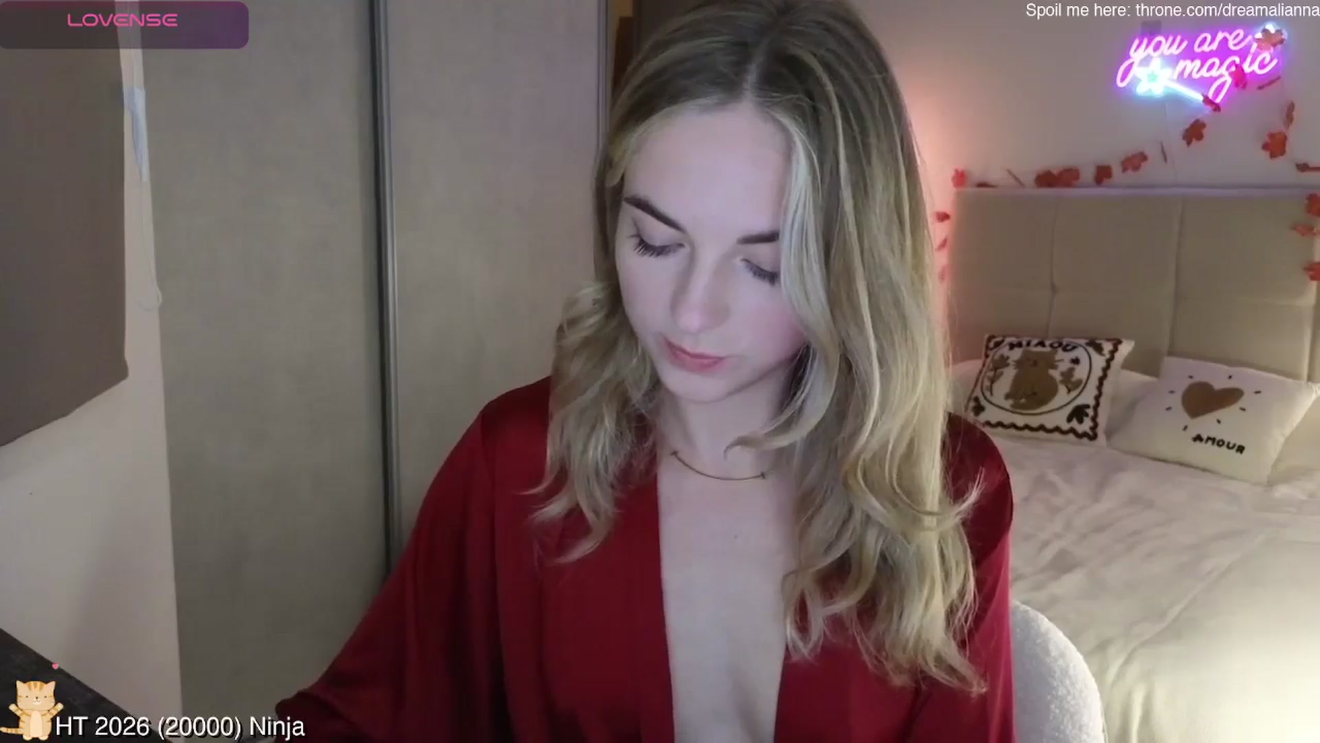 Gallery image thumbnail from DreamAlianna's myfreecams stream on, 03/23/2026, 21:50 image 16 of 20