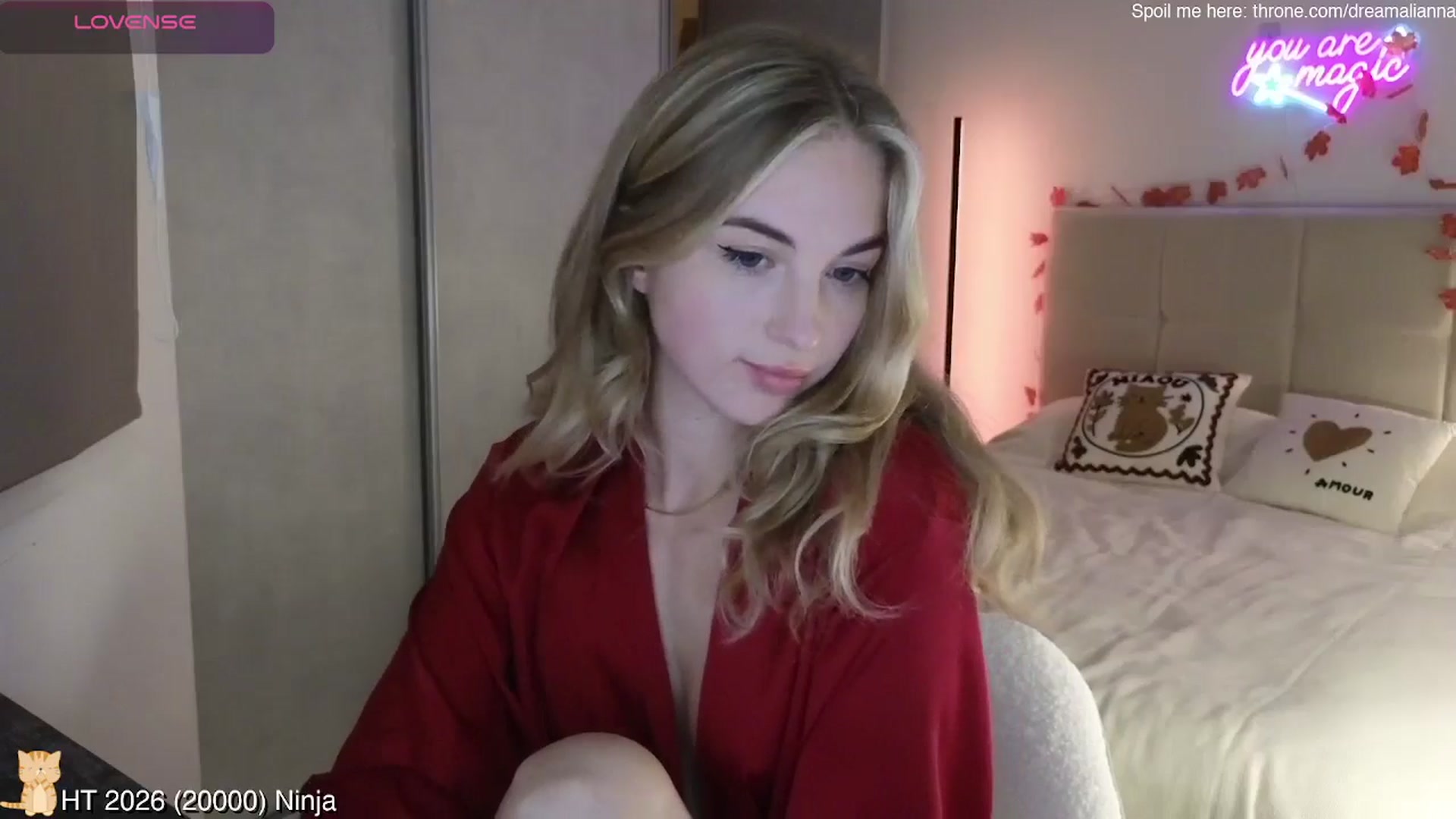Gallery image thumbnail from DreamAlianna's myfreecams stream on, 03/23/2026, 21:50 image 4 of 20