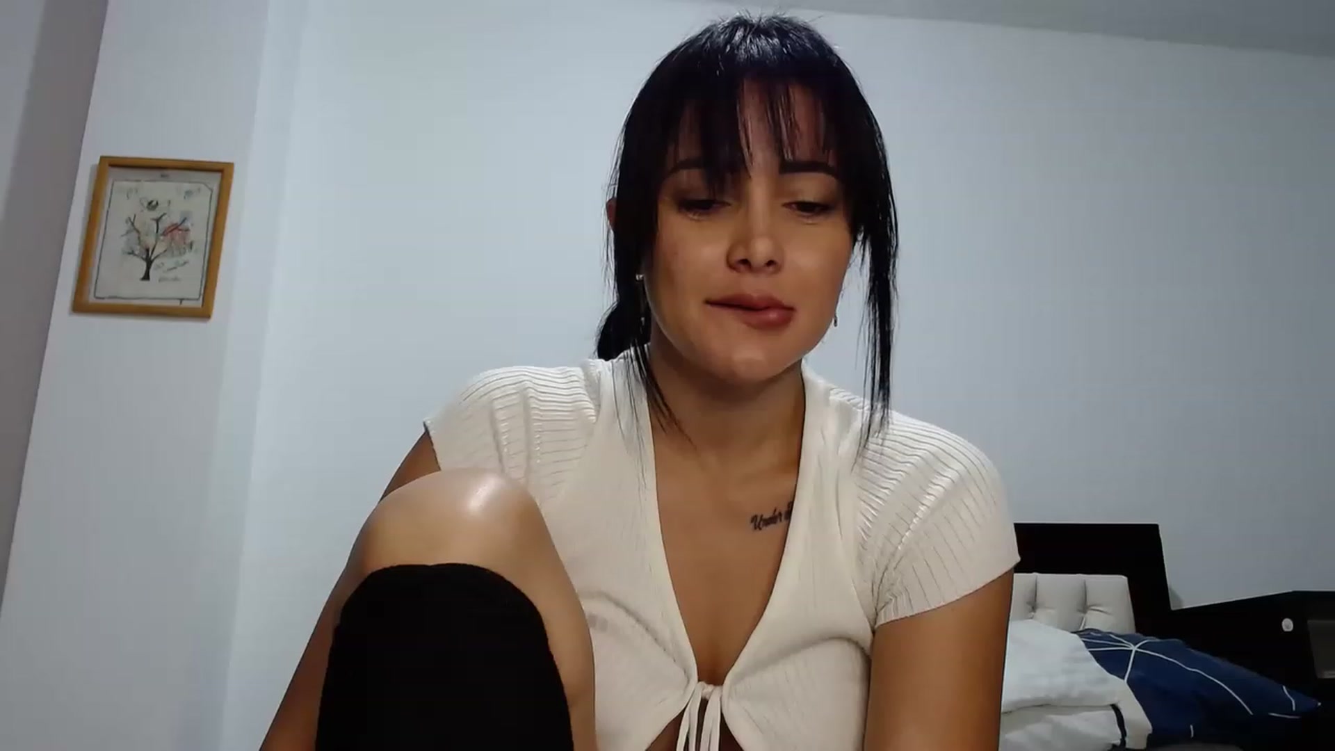 Gallery image thumbnail from DreamBootyXx's myfreecams stream on, 12/20/2022, 20:40 image 7 of 20