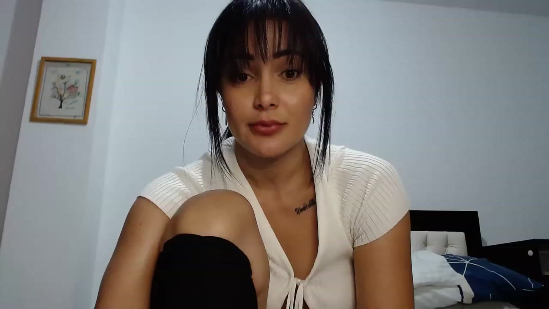 Gallery image thumbnail from DreamBootyXx's myfreecams stream on, 12/20/2022, 20:40 image 11 of 20
