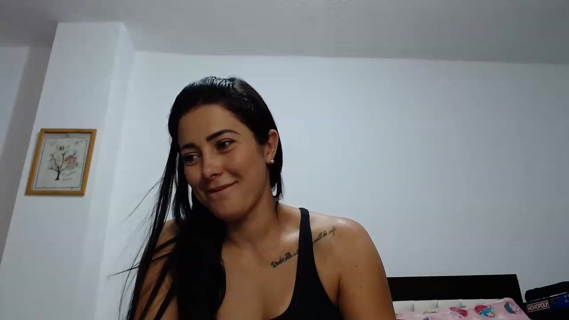 Gallery image thumbnail from DreamBootyXx's myfreecams stream on, 02/07/2023, 18:37 image 12 of 20