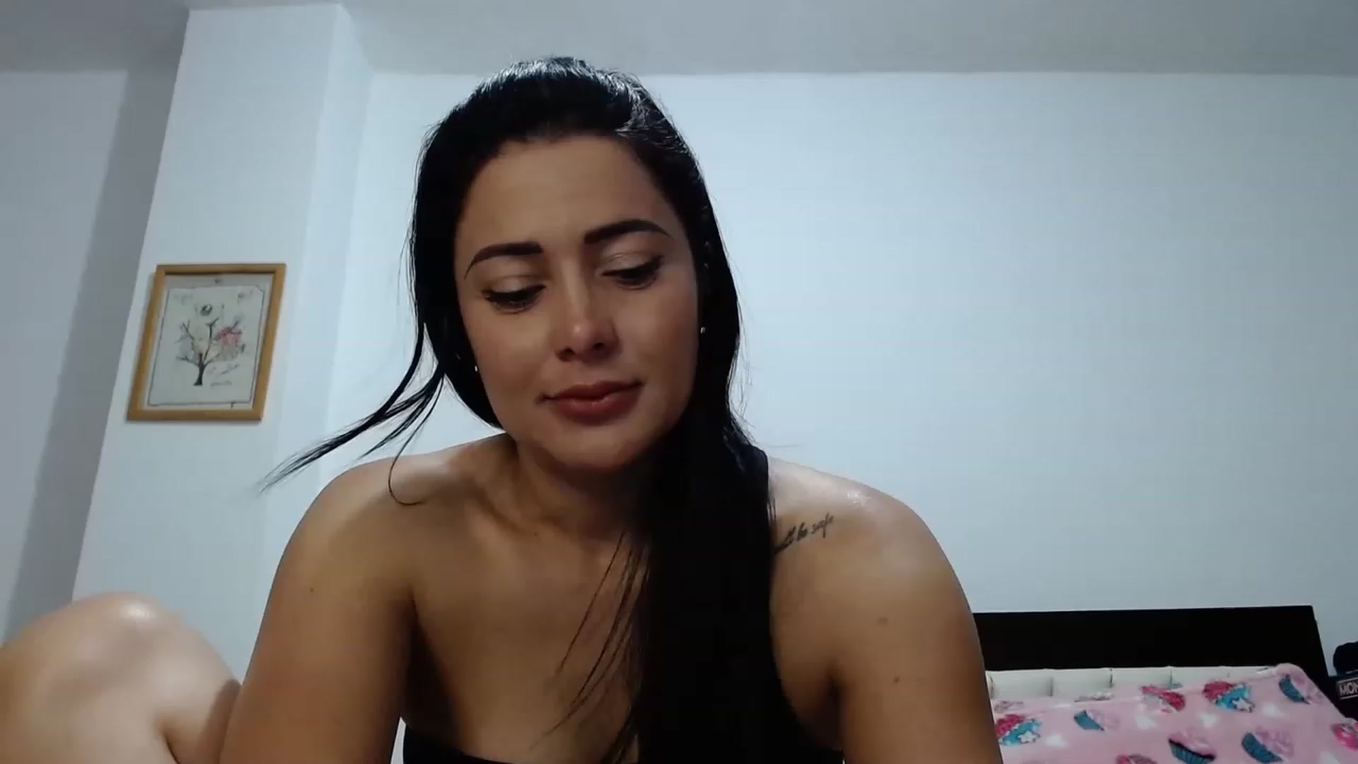Gallery image thumbnail from DreamBootyXx's myfreecams stream on, 02/07/2023, 18:37 image 8 of 20