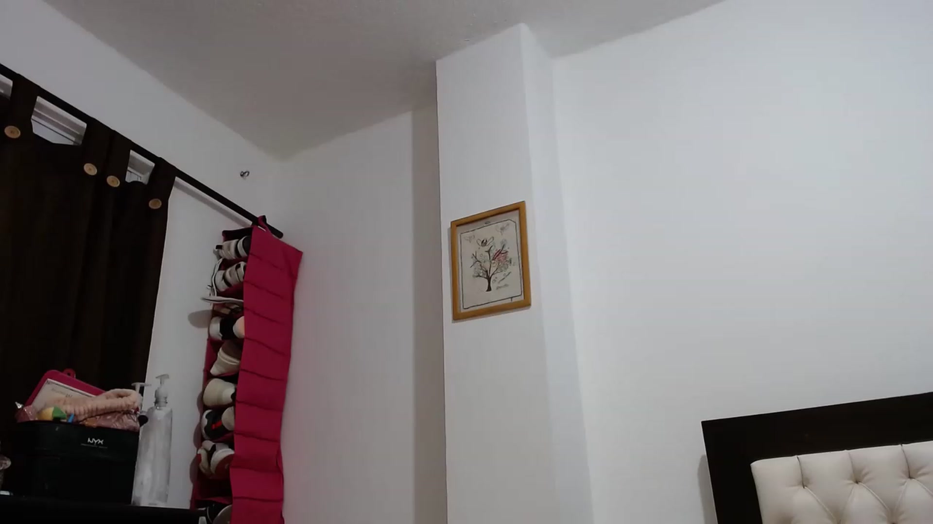 Gallery image thumbnail from DreamBootyXx's myfreecams stream on, 02/20/2023, 18:01 image 18 of 20