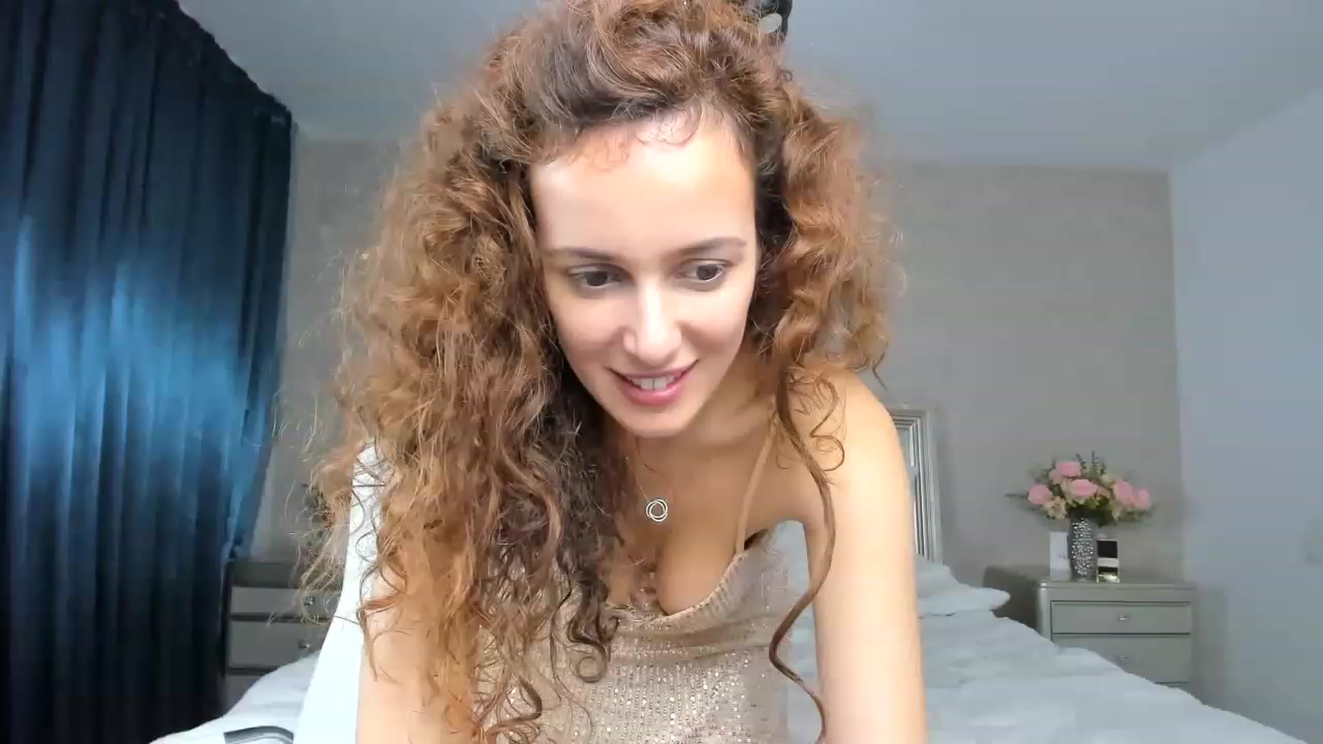 Gallery image thumbnail from DreamEvy's myfreecams stream on, 11/21/2022, 15:03 image 5 of 20