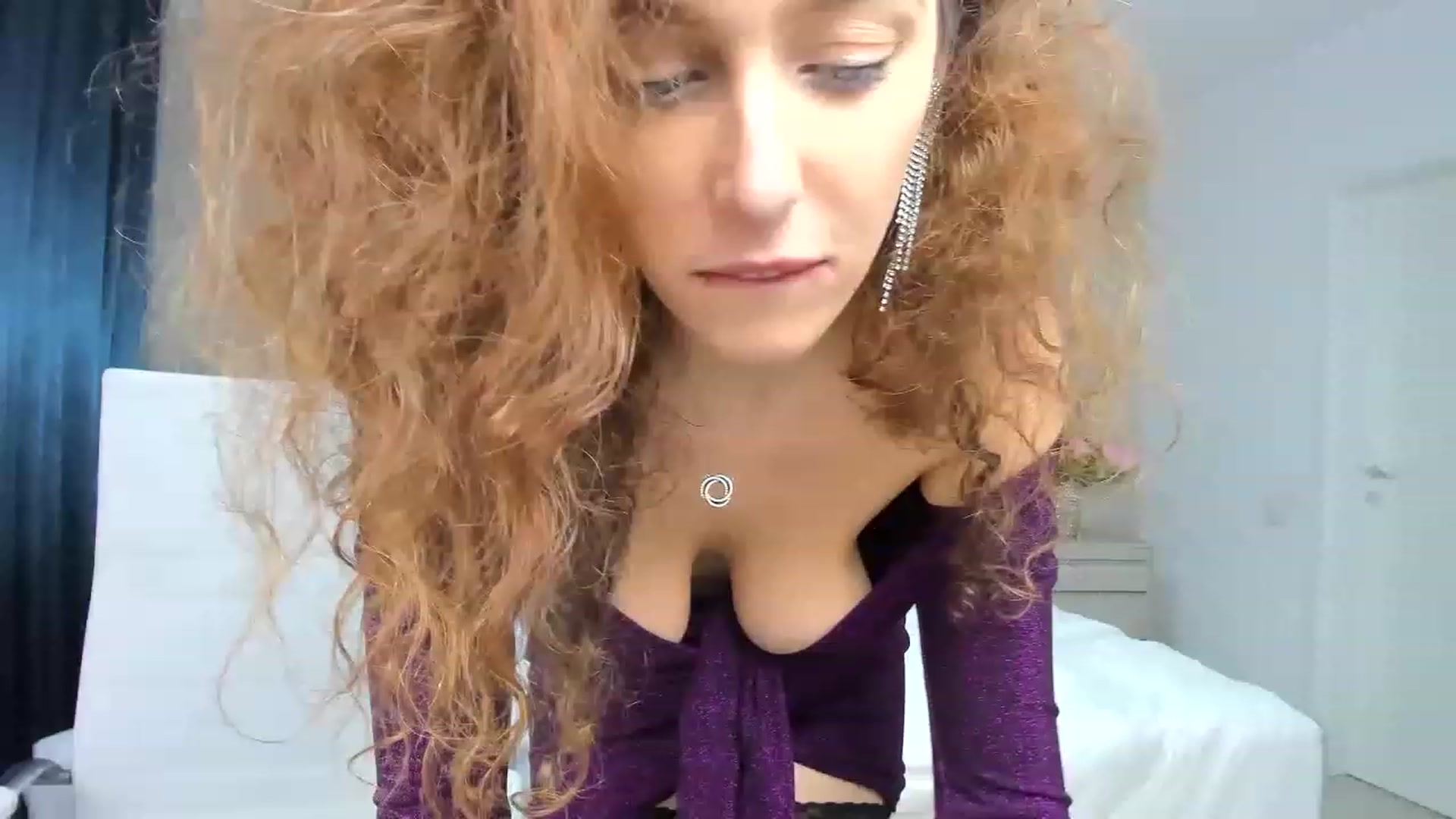 Gallery image thumbnail from DreamEvy's myfreecams stream on, 11/27/2022, 15:20 image 13 of 20