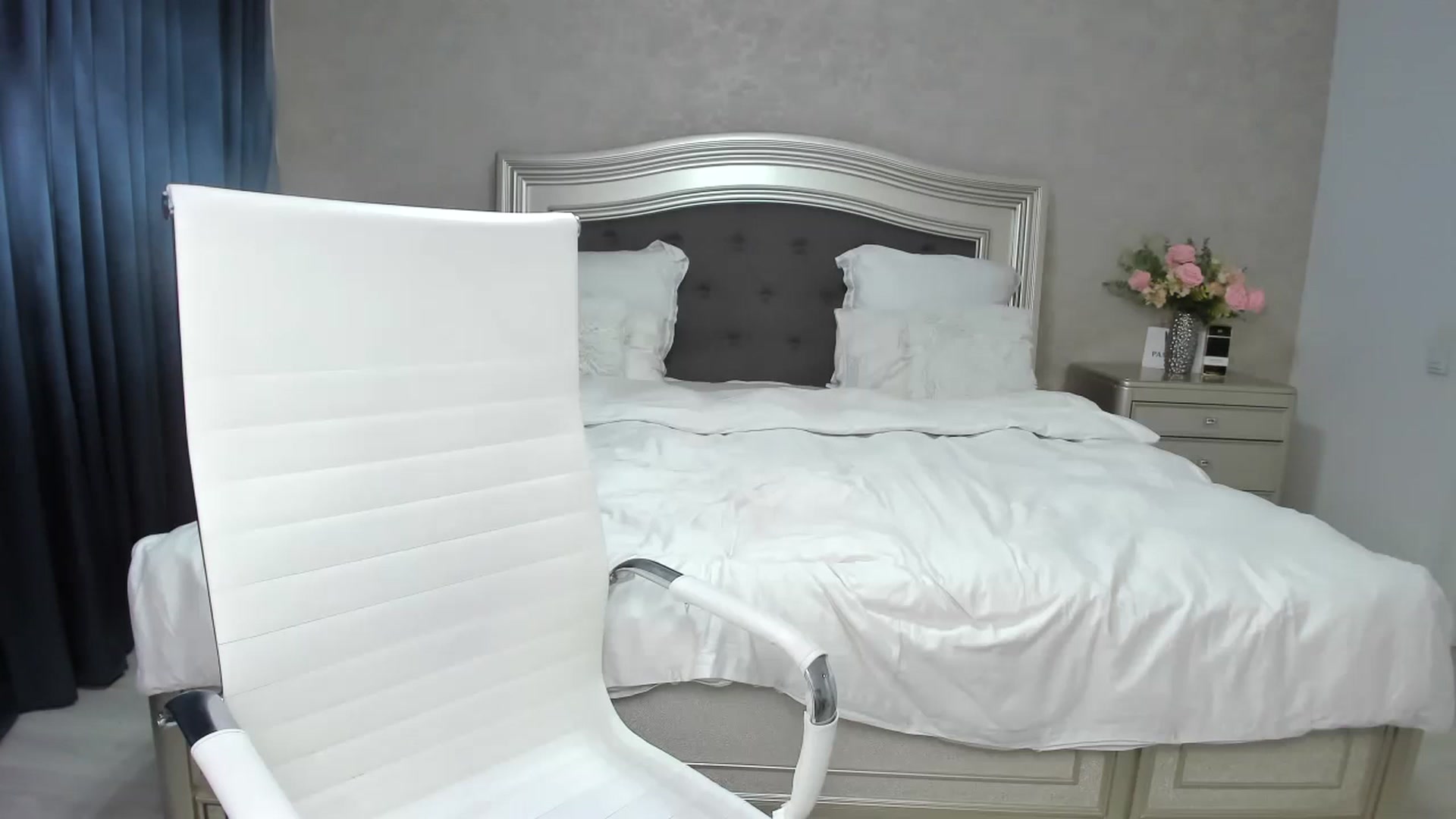 Gallery image thumbnail from DreamEvy's myfreecams stream on, 12/07/2022, 10:15 image 16 of 20