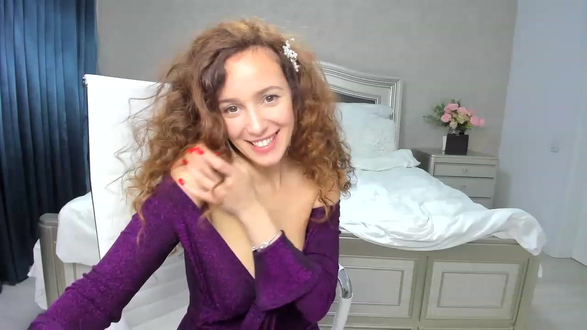 Gallery image thumbnail from DreamEvy's myfreecams stream on, 12/15/2022, 08:42 image 20 of 20