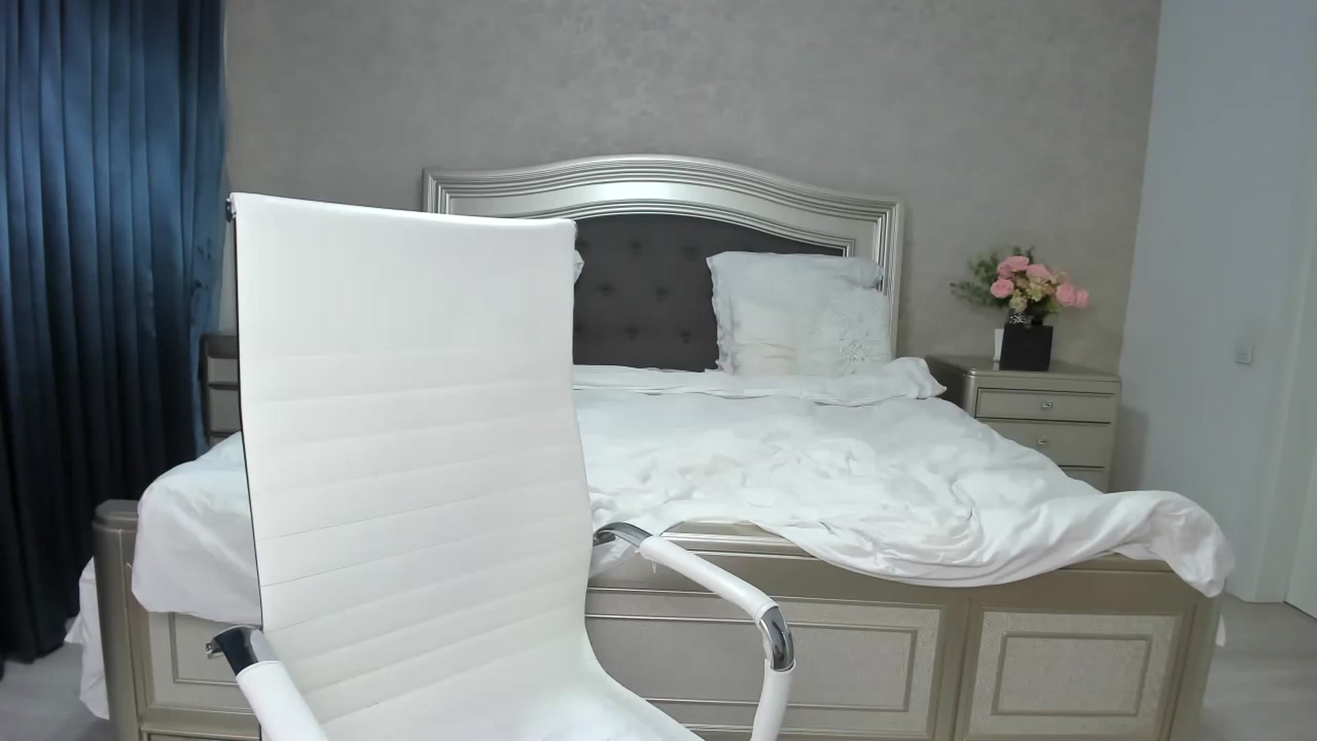 Gallery image thumbnail from DreamEvy's myfreecams stream on, 12/15/2022, 09:15 image 16 of 20