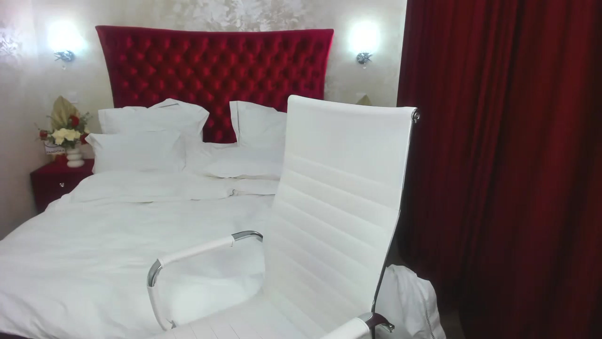 Gallery image thumbnail from DreamEvy's myfreecams stream on, 10/07/2023, 13:18 image 18 of 20