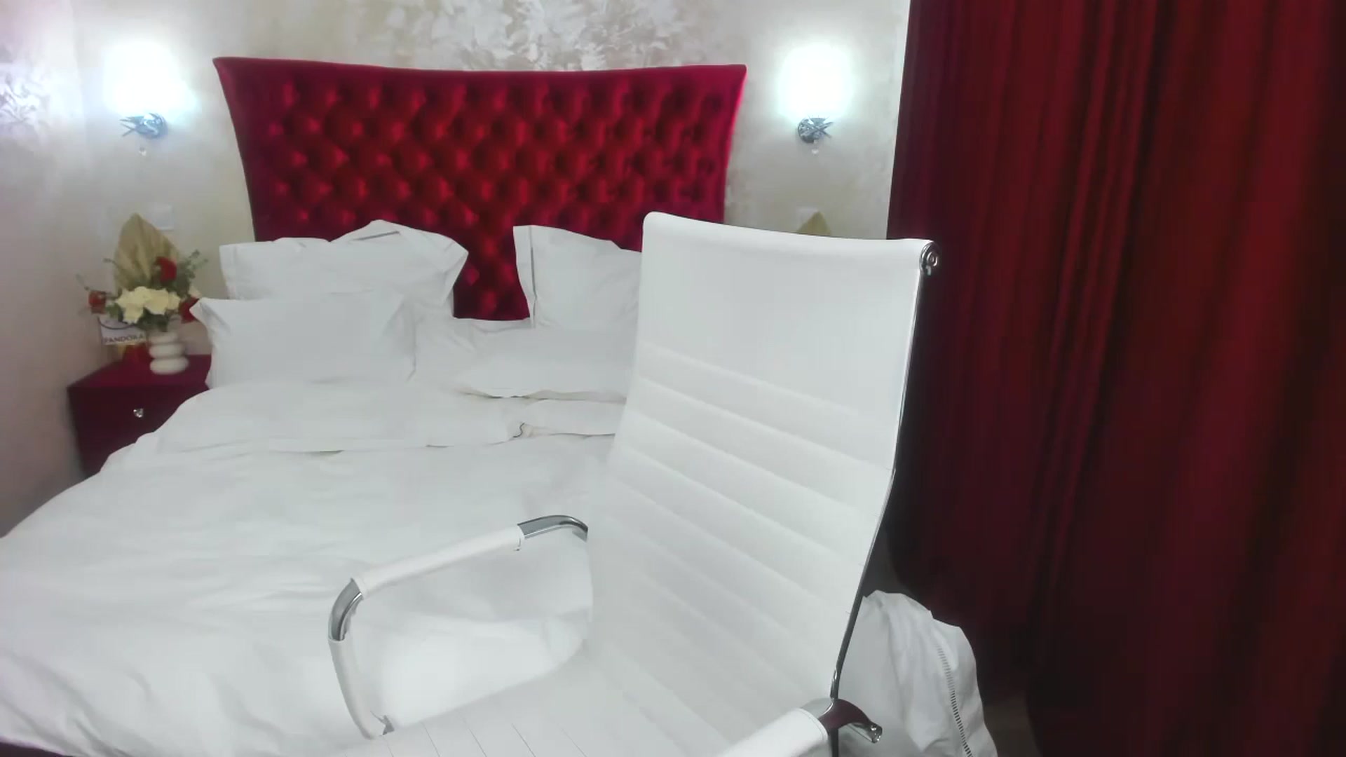 Gallery image thumbnail from DreamEvy's myfreecams stream on, 10/07/2023, 13:18 image 17 of 20
