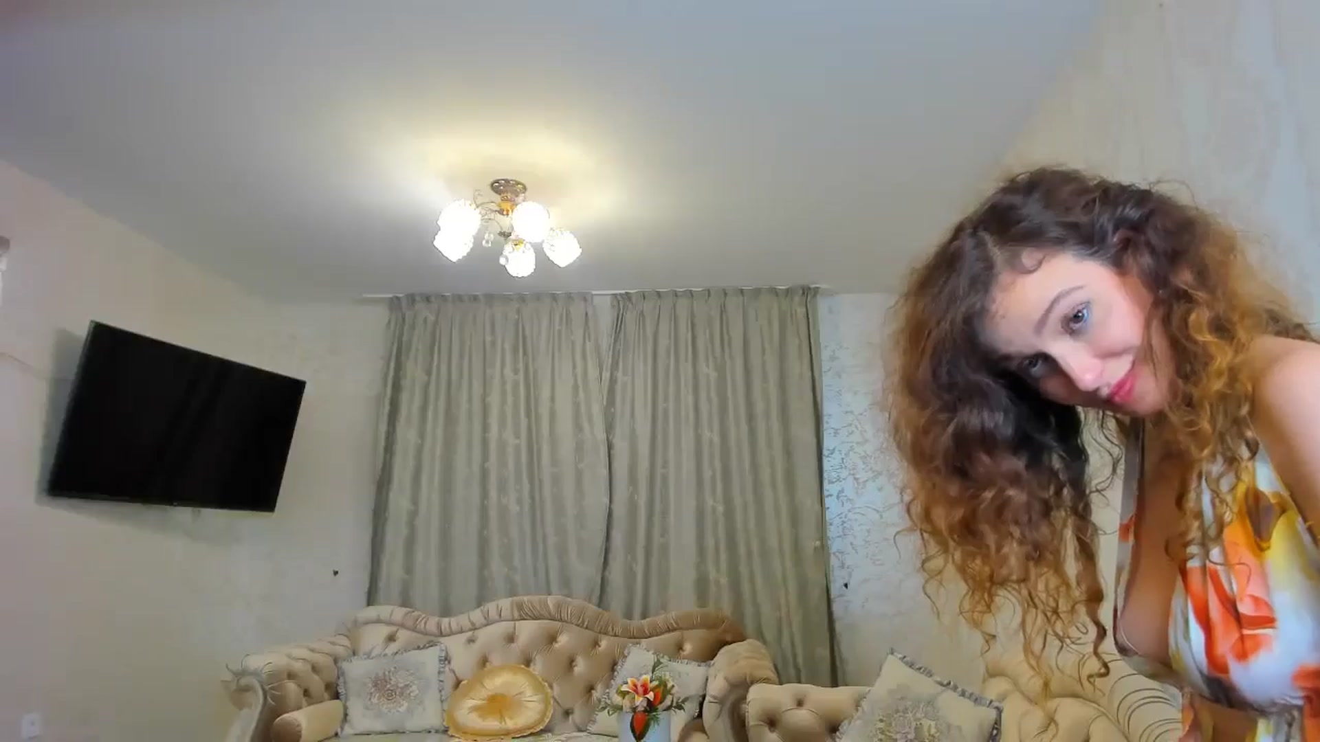 Gallery image thumbnail from DreamEvy's myfreecams stream on, 06/10/2024, 01:05 image 2 of 20