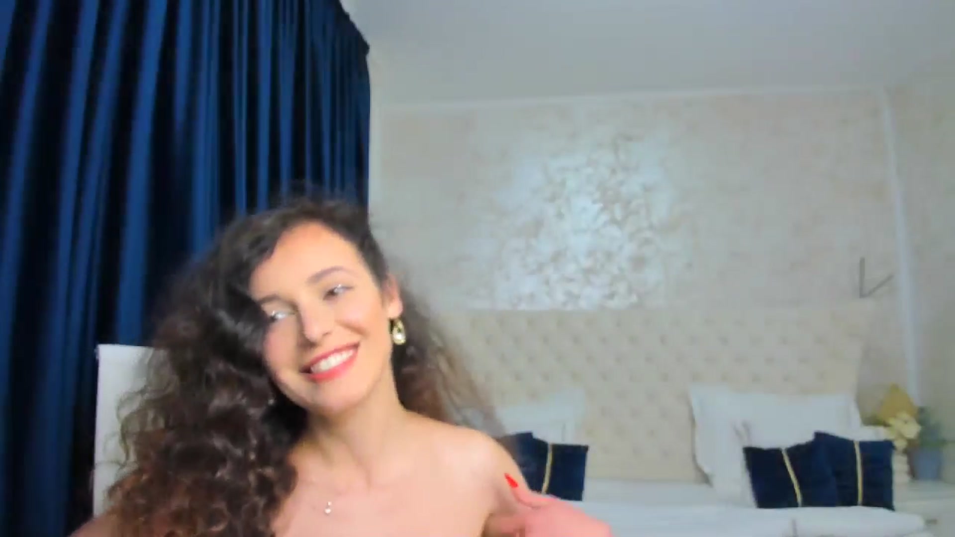 Gallery image thumbnail from DreamEvy's myfreecams stream on, 04/21/2025, 21:31 image 18 of 20