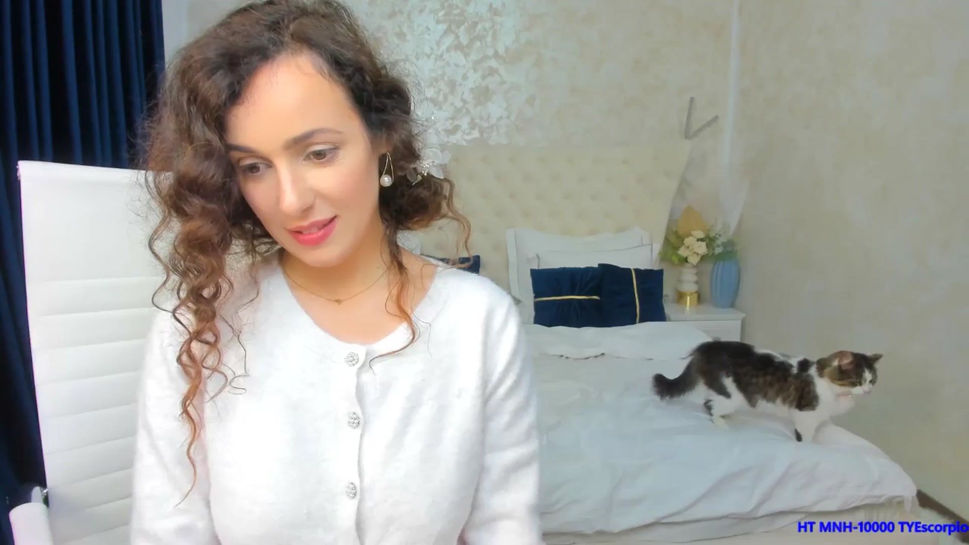 Gallery image thumbnail from DreamEvy's myfreecams stream on, 06/16/2025, 03:05 image 3 of 20