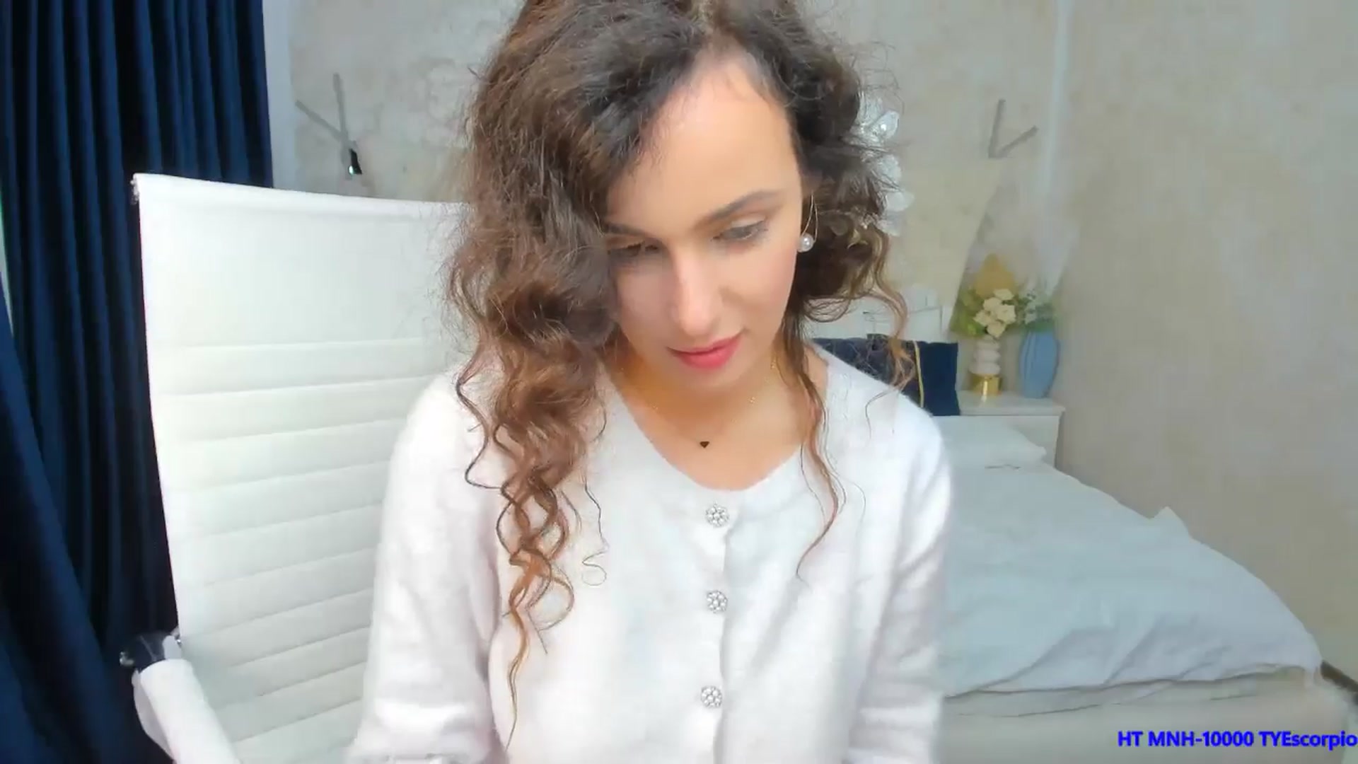 Gallery image thumbnail from DreamEvy's myfreecams stream on, 06/16/2025, 03:05 image 4 of 20