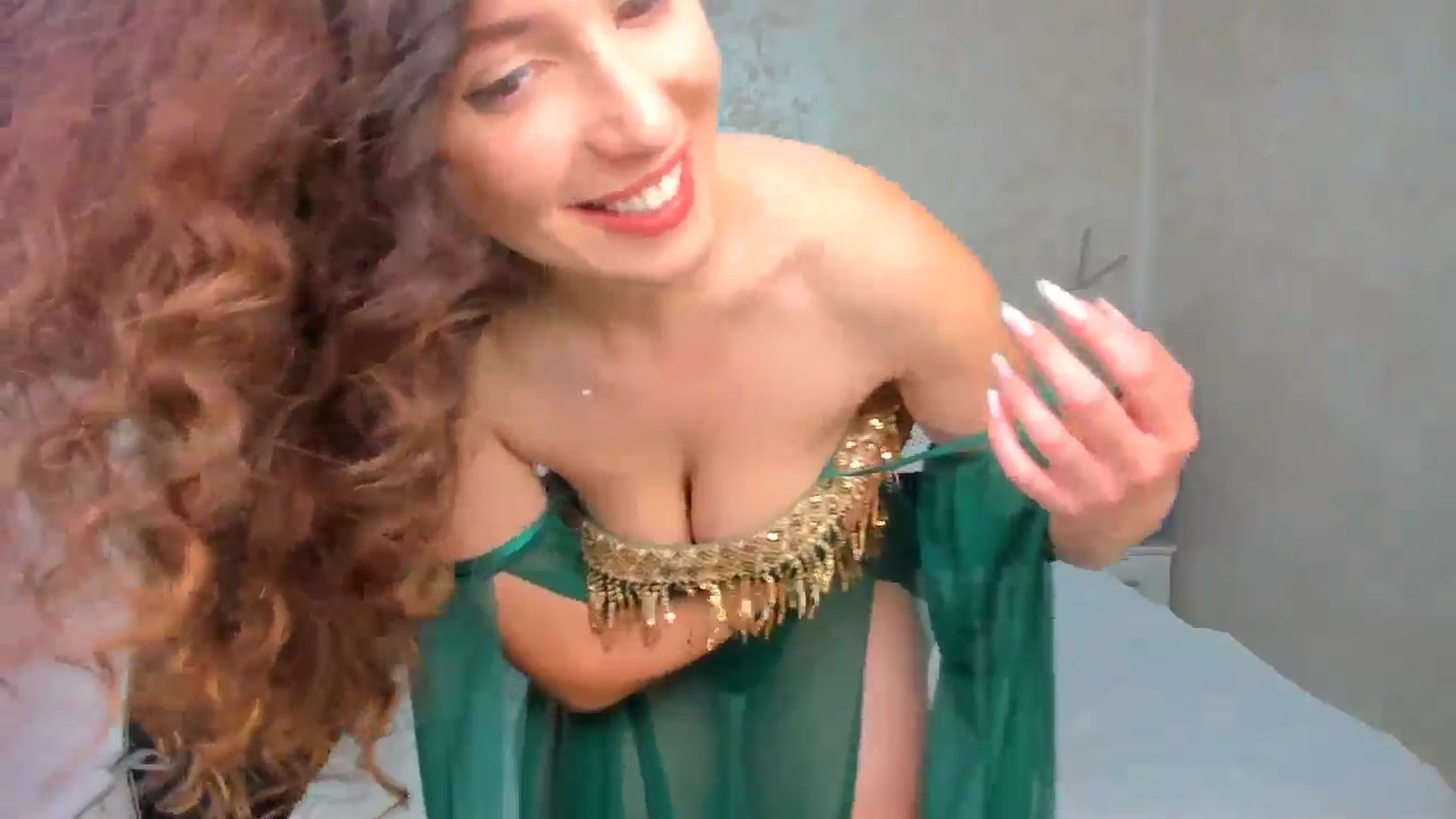 Gallery image thumbnail from DreamEvy's myfreecams stream on, 06/26/2025, 02:25 image 17 of 20