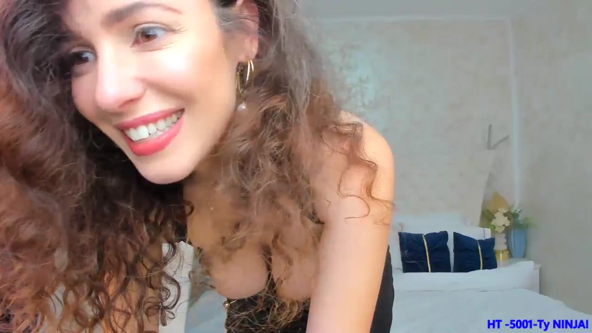 Gallery image thumbnail from DreamEvy's myfreecams stream on, 07/10/2025, 04:12 image 5 of 20