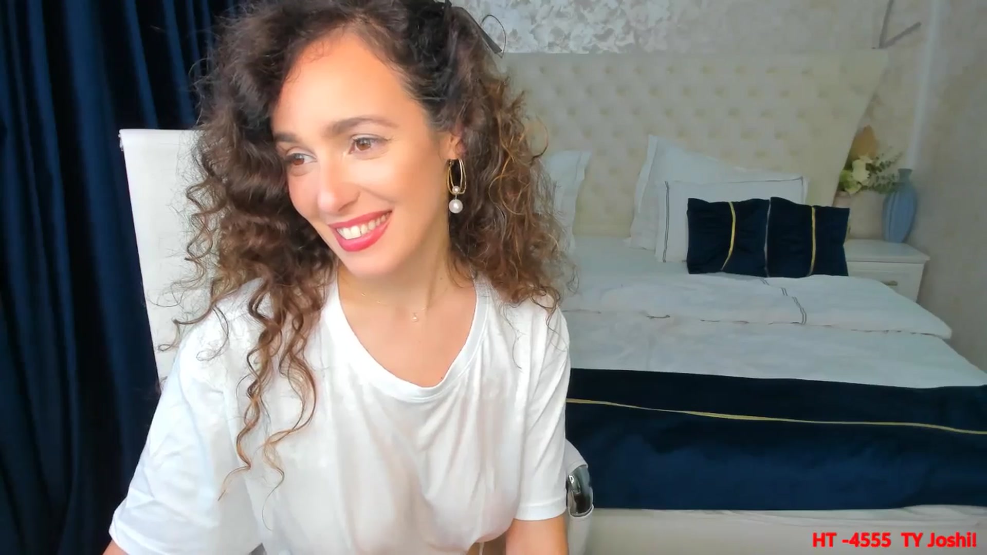 Gallery image thumbnail from DreamEvy's myfreecams stream on, 08/10/2025, 04:37 image 15 of 20