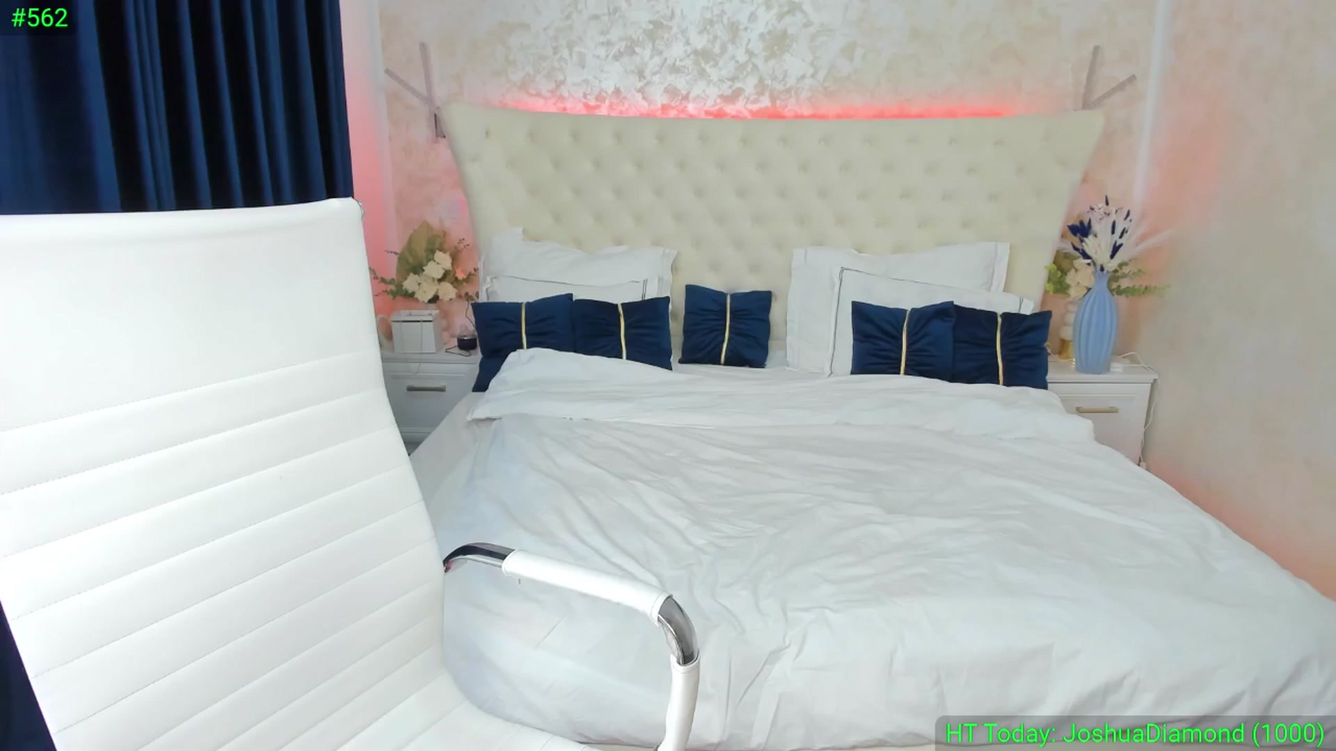 Gallery image thumbnail from DreamEvy's myfreecams stream on, 10/01/2025, 21:15 image 19 of 20