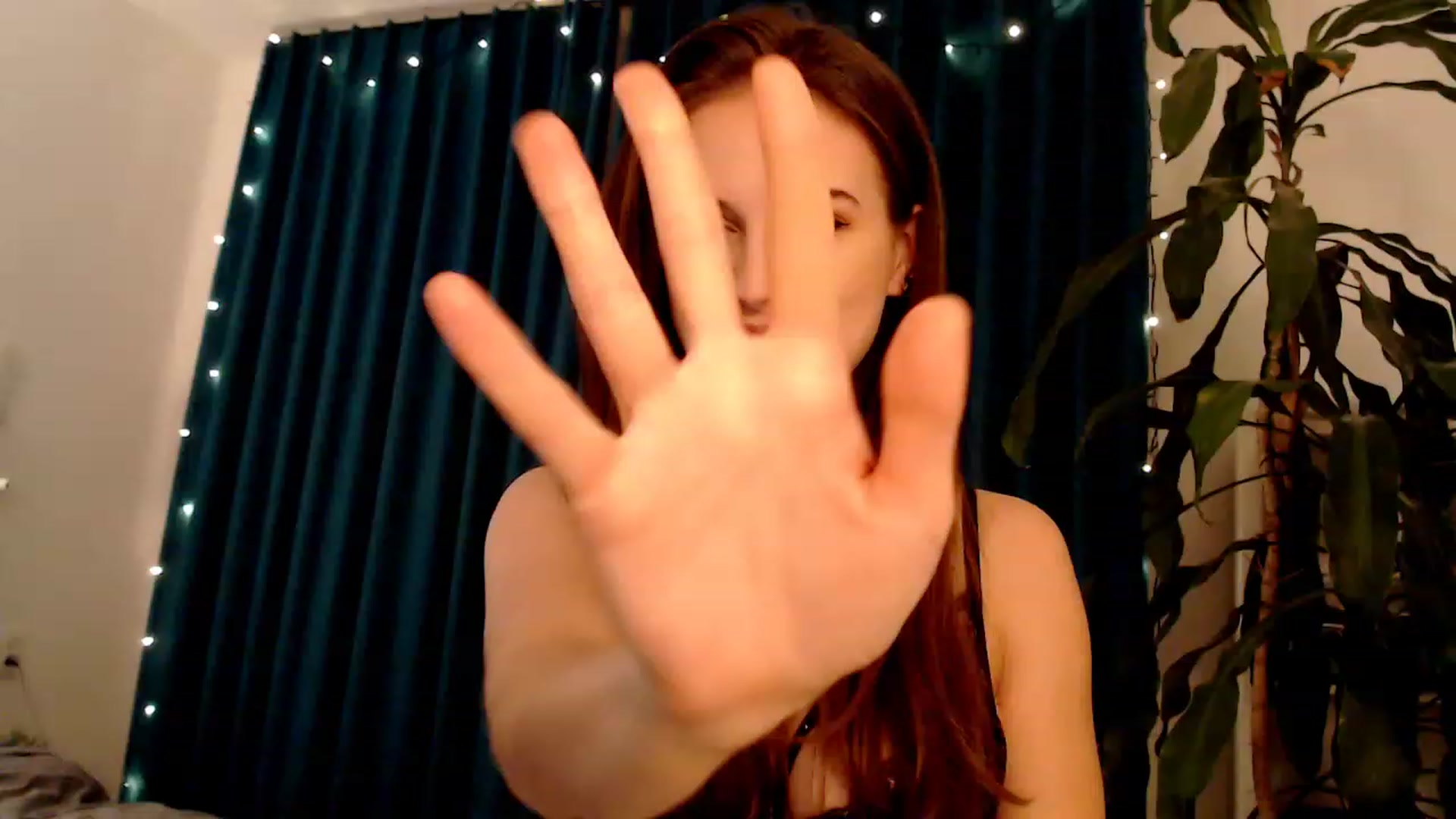 Gallery image thumbnail from Dream_Dalia's myfreecams stream on, 12/08/2022, 18:45 image 4 of 20