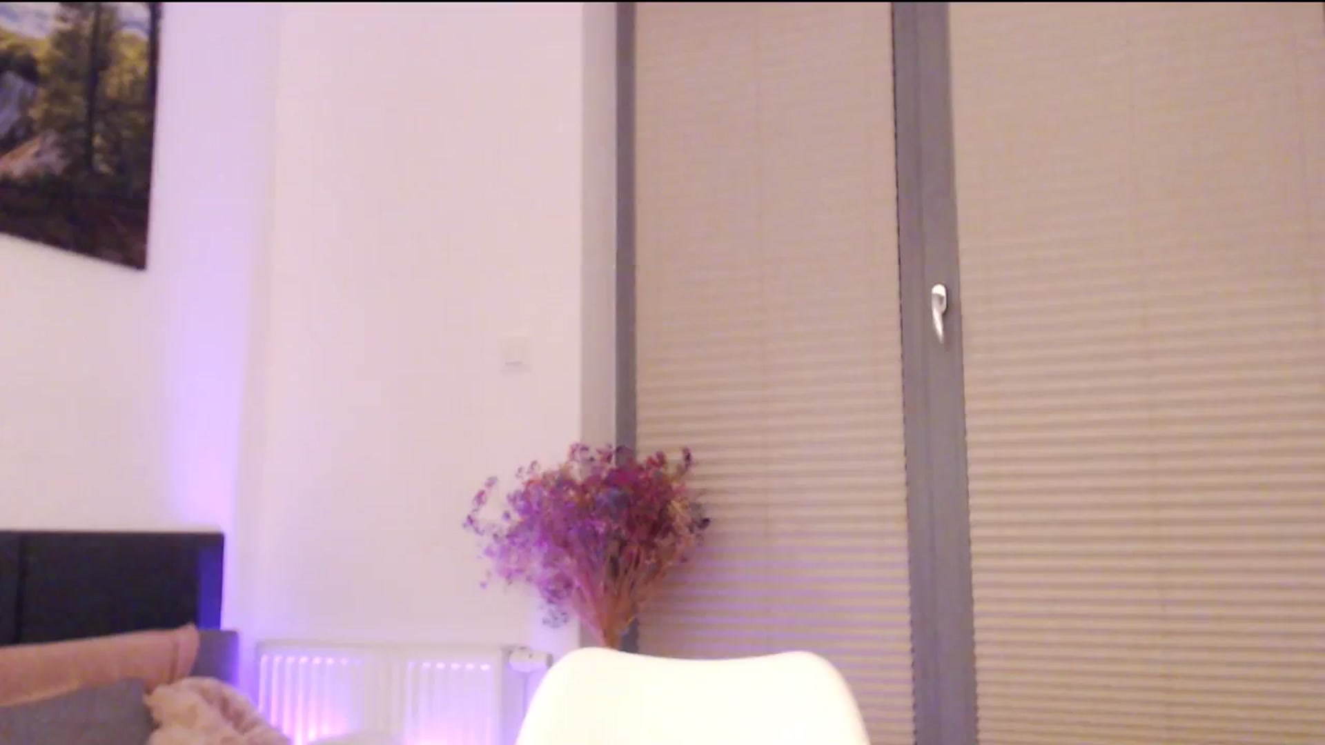 Gallery image thumbnail from Dream_Dalia's myfreecams stream on, 03/04/2025, 19:54 image 14 of 20