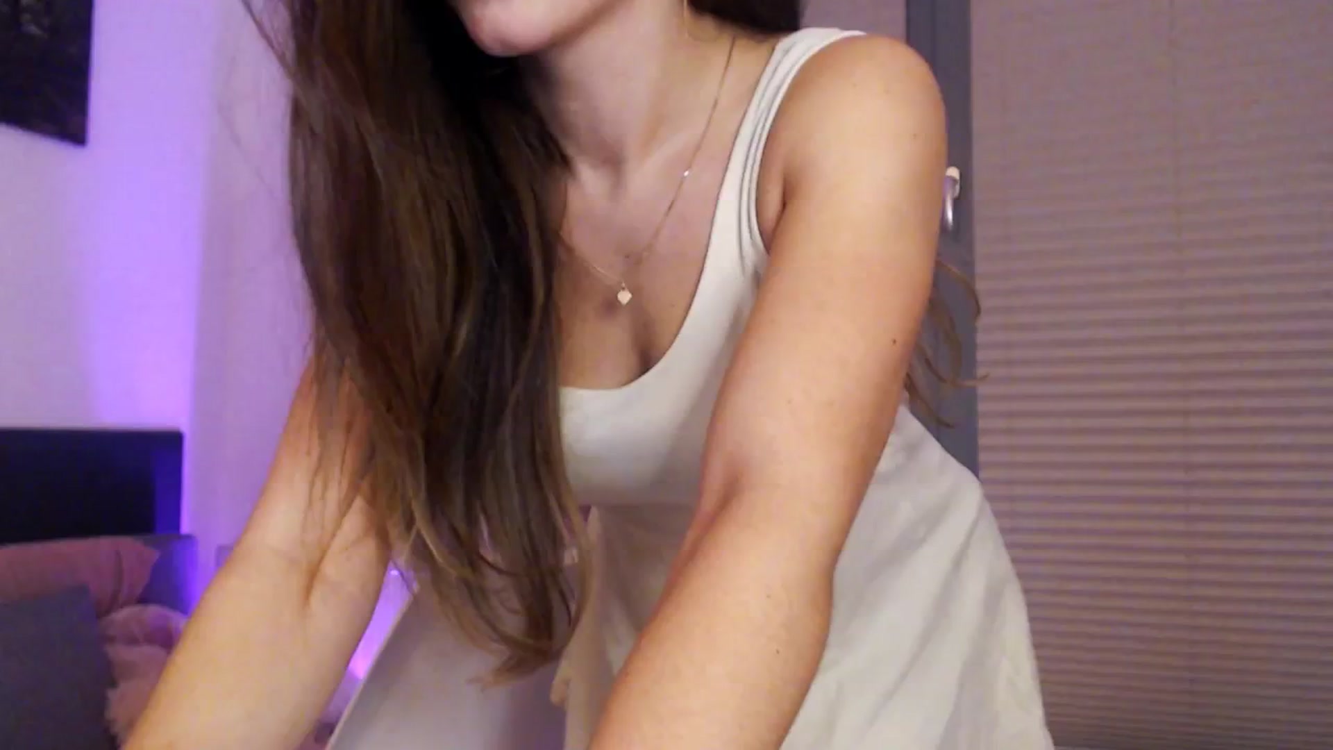 Gallery image thumbnail from Dream_Dalia's myfreecams stream on, 03/06/2025, 20:14 image 16 of 20