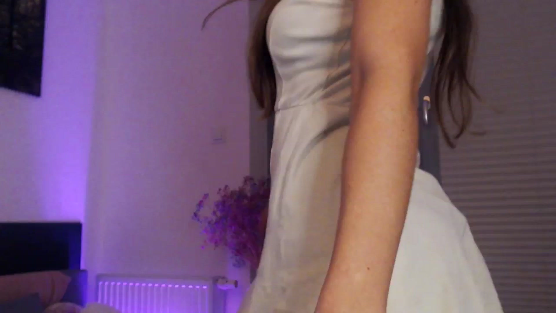 Gallery image thumbnail from Dream_Dalia's myfreecams stream on, 03/06/2025, 20:14 image 14 of 20