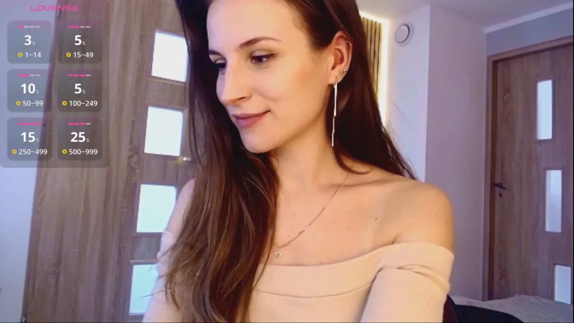 Gallery image thumbnail from Dream_Dalia's myfreecams stream on, 05/16/2025, 09:32 image 14 of 20
