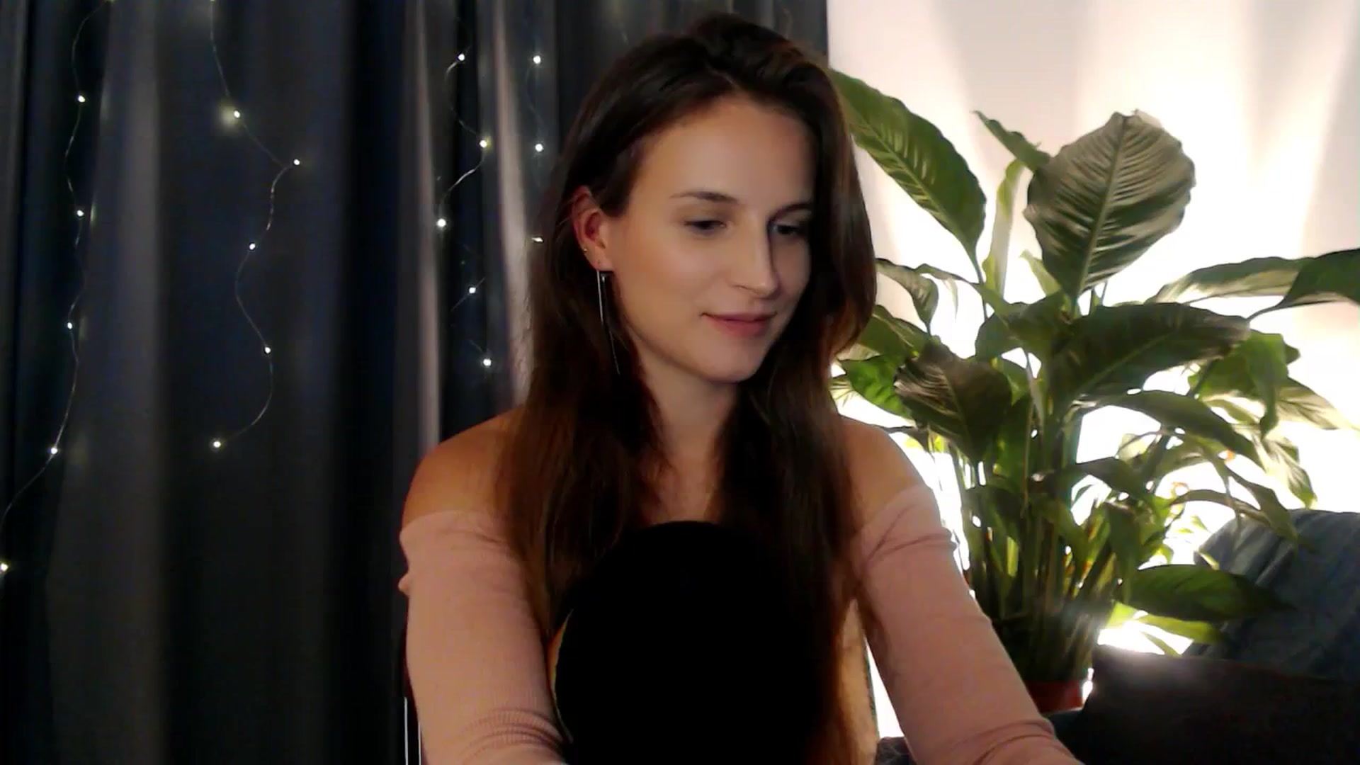 Gallery image thumbnail from Dream_Dalia's myfreecams stream on, 11/21/2025, 12:31 image 18 of 20