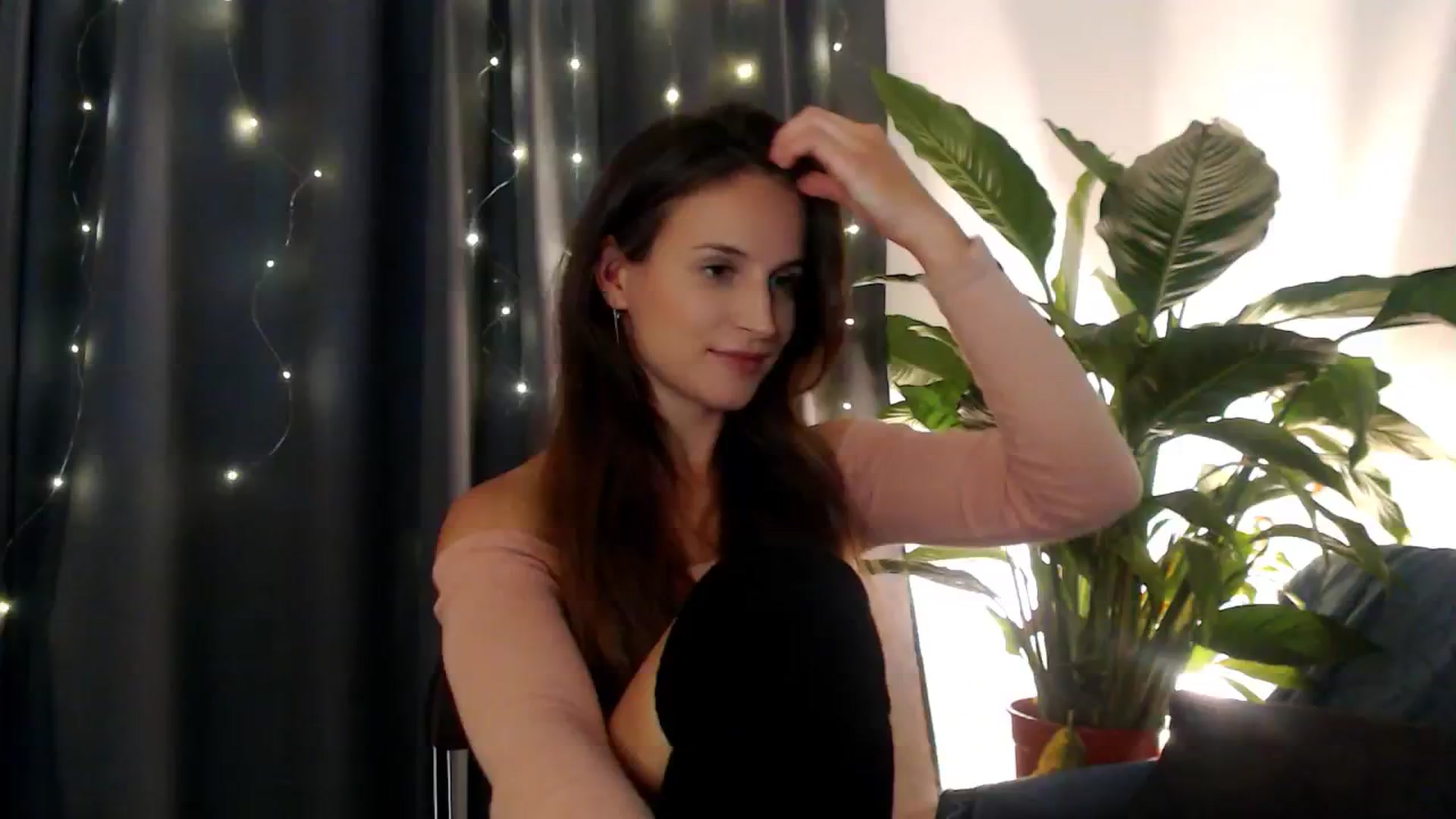 Gallery image thumbnail from Dream_Dalia's myfreecams stream on, 11/21/2025, 12:31 image 19 of 20