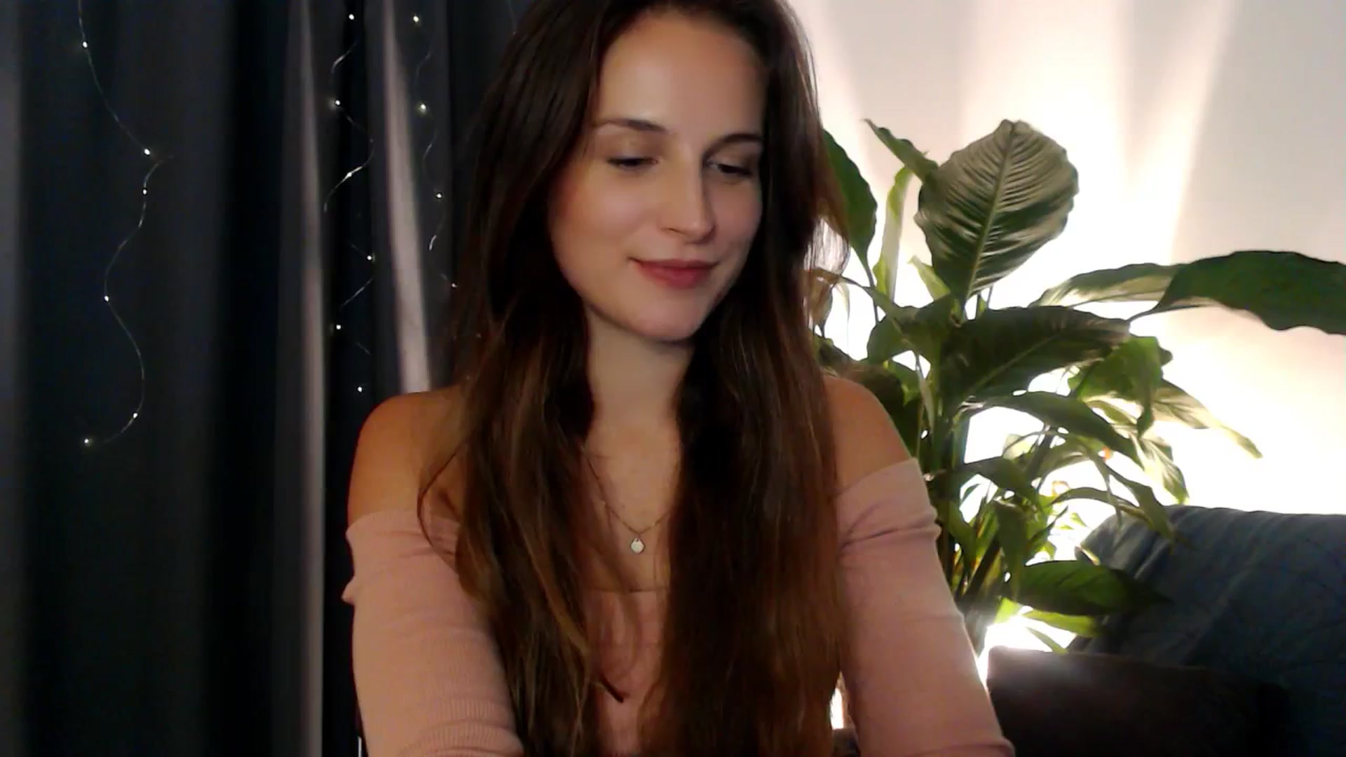 Gallery image thumbnail from Dream_Dalia's myfreecams stream on, 11/21/2025, 14:06 image 4 of 20