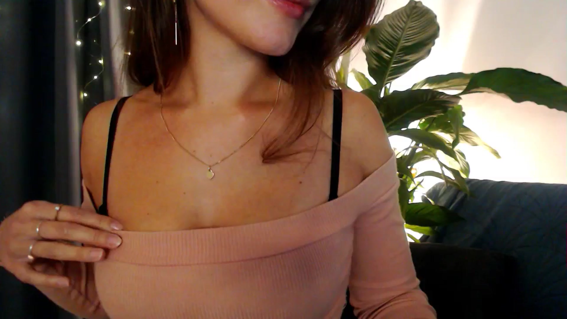 Gallery image thumbnail from Dream_Dalia's myfreecams stream on, 11/21/2025, 14:06 image 12 of 20