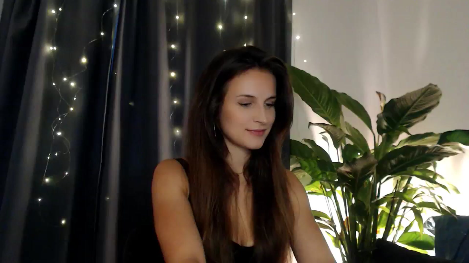 Gallery image thumbnail from Dream_Dalia's myfreecams stream on, 11/28/2025, 13:01 image 2 of 20
