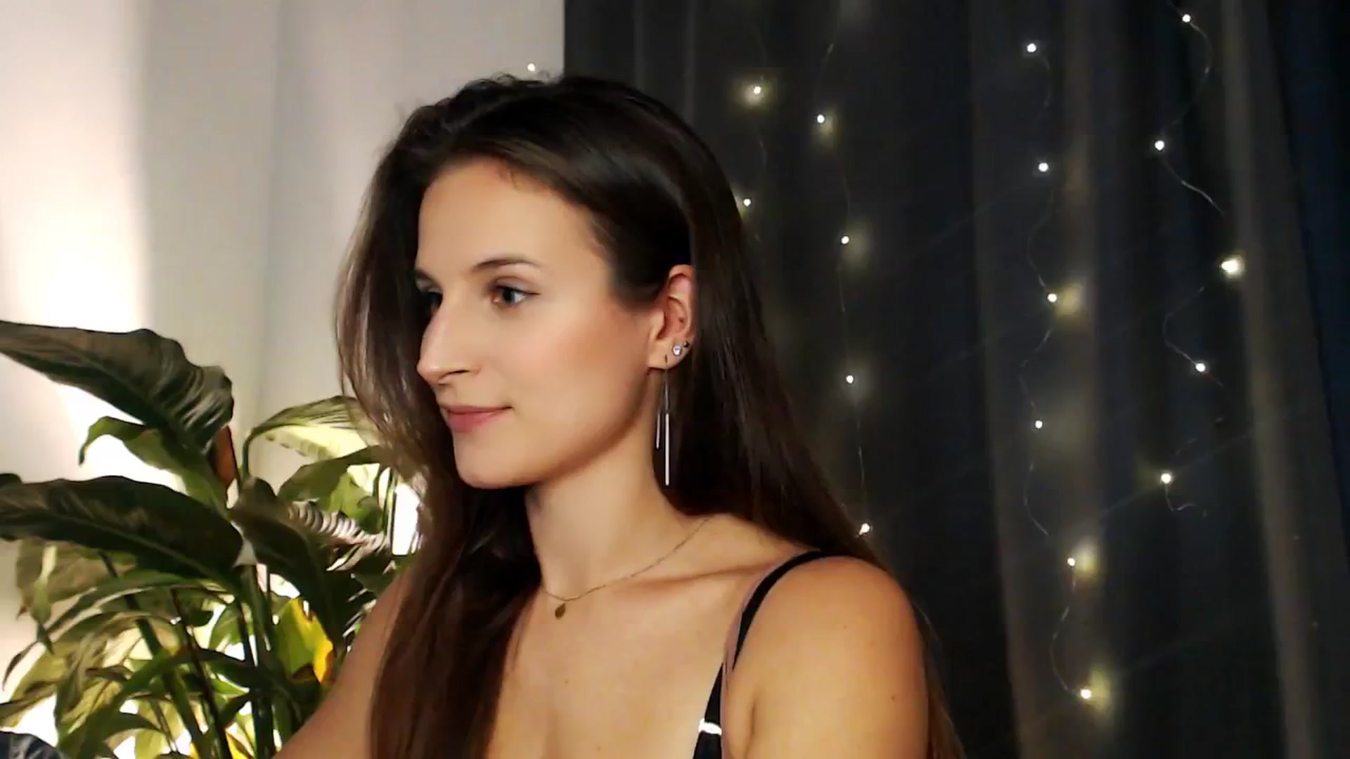 Gallery image thumbnail from Dream_Dalia's myfreecams stream on, 12/19/2025, 12:50 image 8 of 20