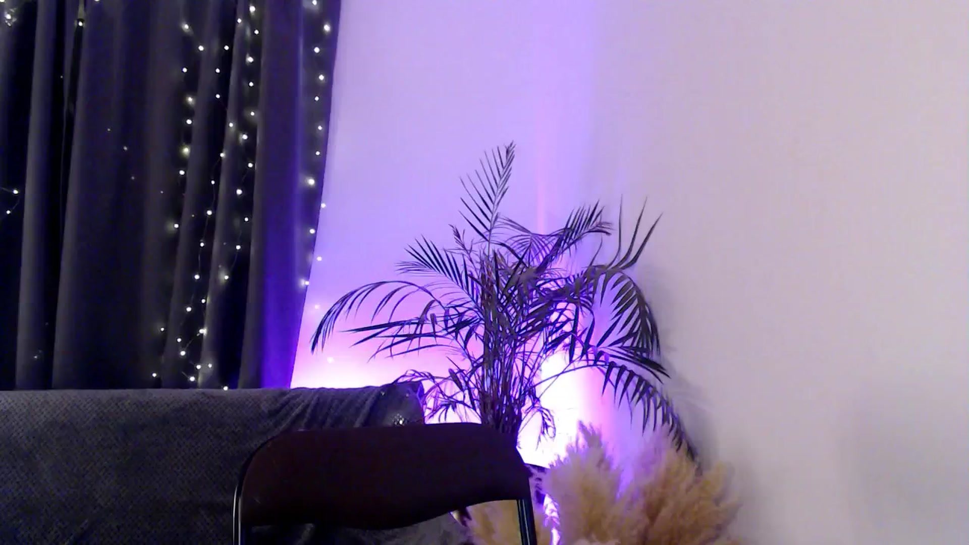 Gallery image thumbnail from Dream_Dalia's myfreecams stream on, 02/02/2026, 21:13 image 16 of 20