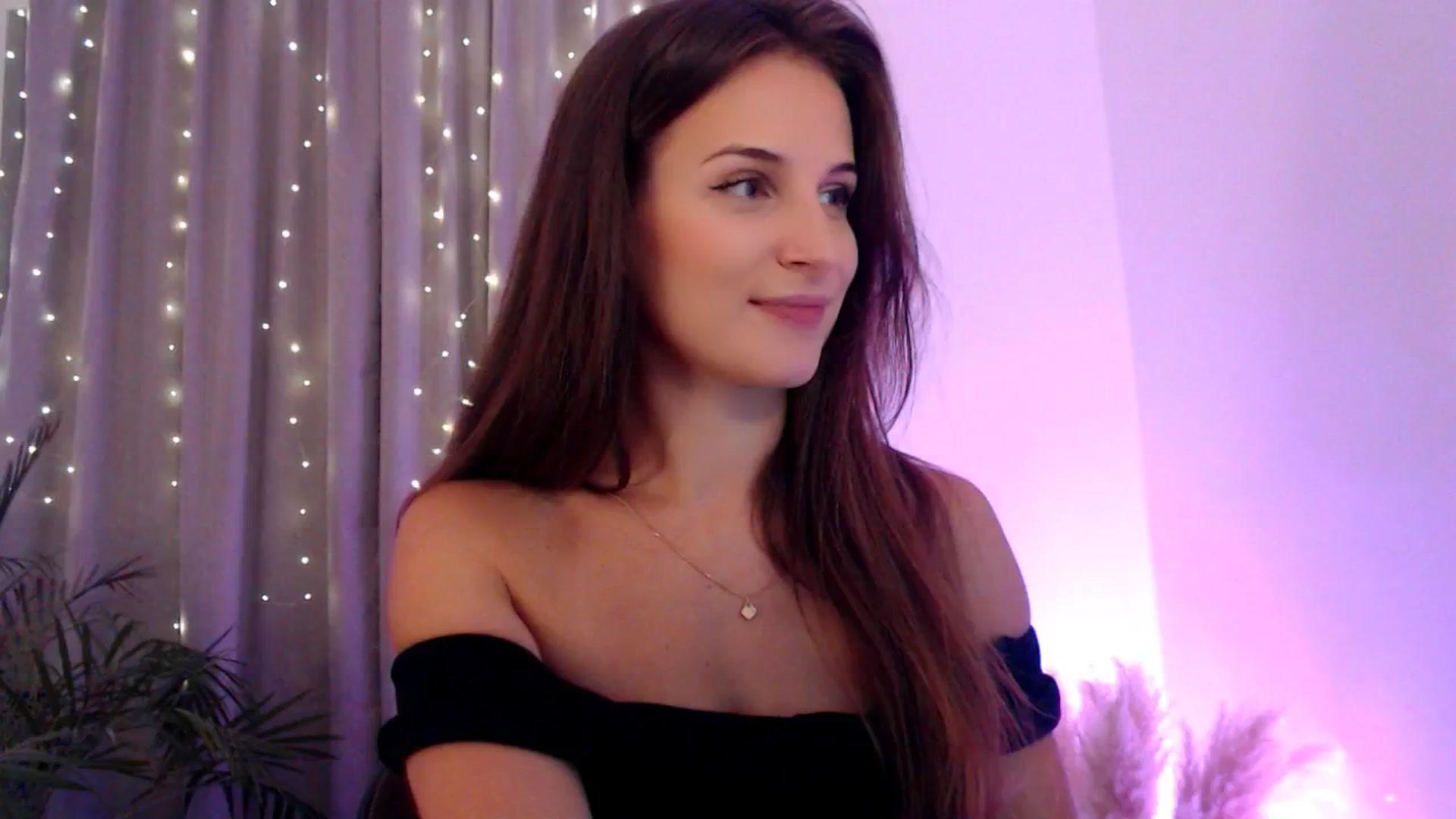 Gallery image thumbnail from Dream_Dalia's myfreecams stream on, 02/04/2026, 22:58 image 7 of 20