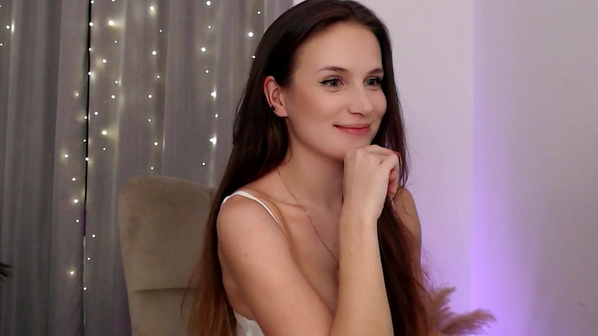 Gallery image thumbnail from Dream_Dalia's myfreecams stream on, 04/21/2026, 20:43 image 10 of 20
