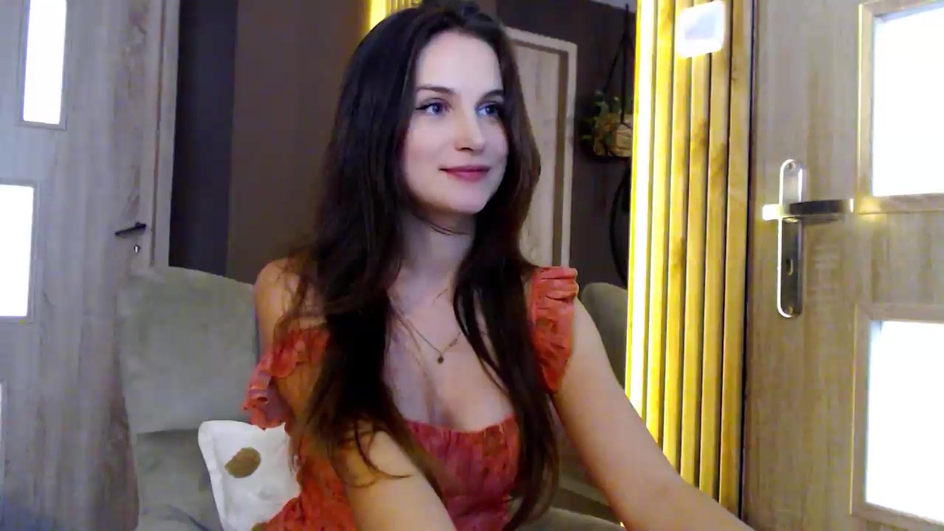 Gallery image thumbnail from Dream_Dalia's myfreecams stream on, 05/14/2026, 10:15 image 15 of 20