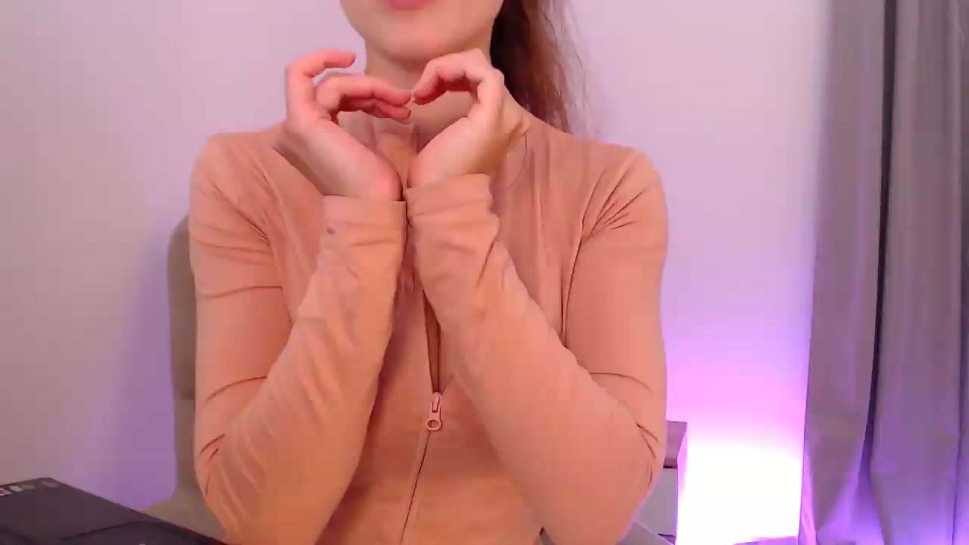 Gallery image thumbnail from Dream_Dalia's myfreecams stream on, 07/27/2026, 12:35 image 7 of 20