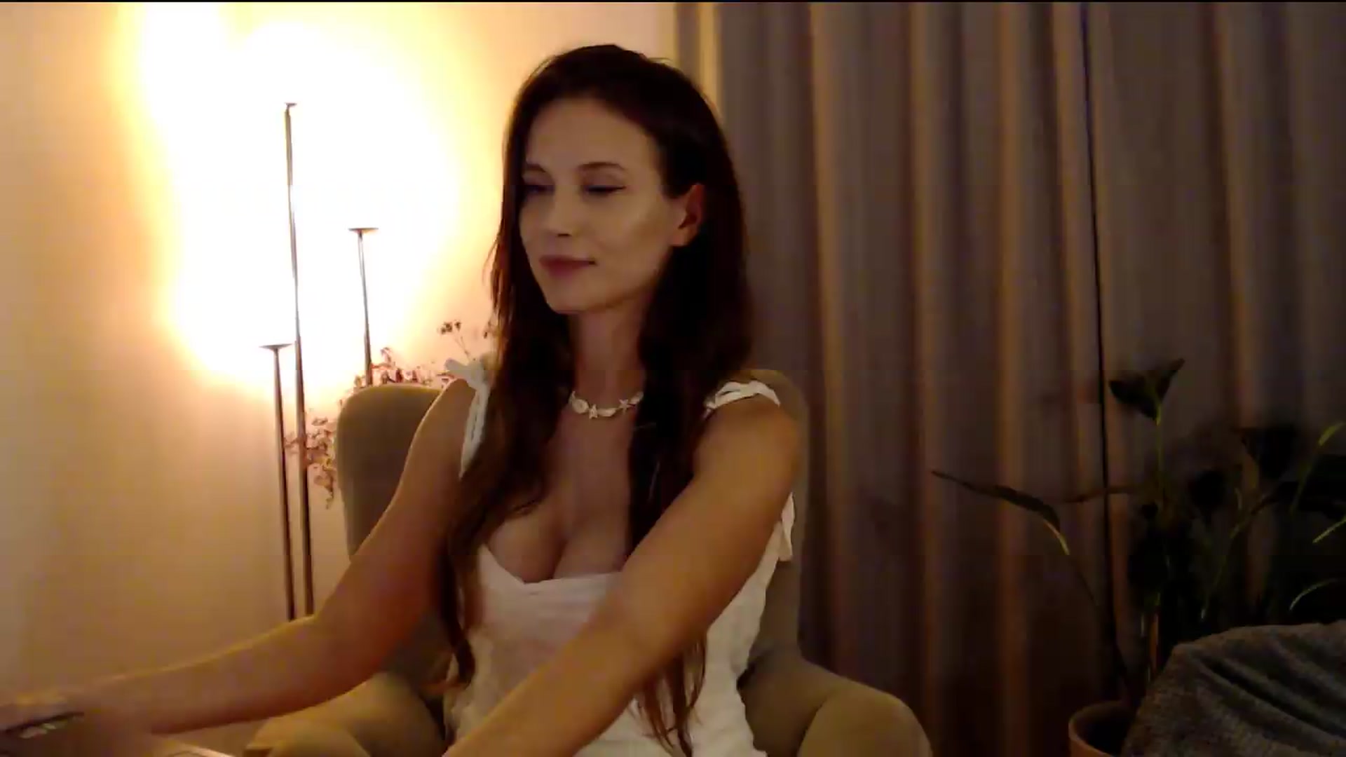 Gallery image thumbnail from Dream_Dalia's myfreecams stream on, 09/10/2026, 12:17 image 5 of 20