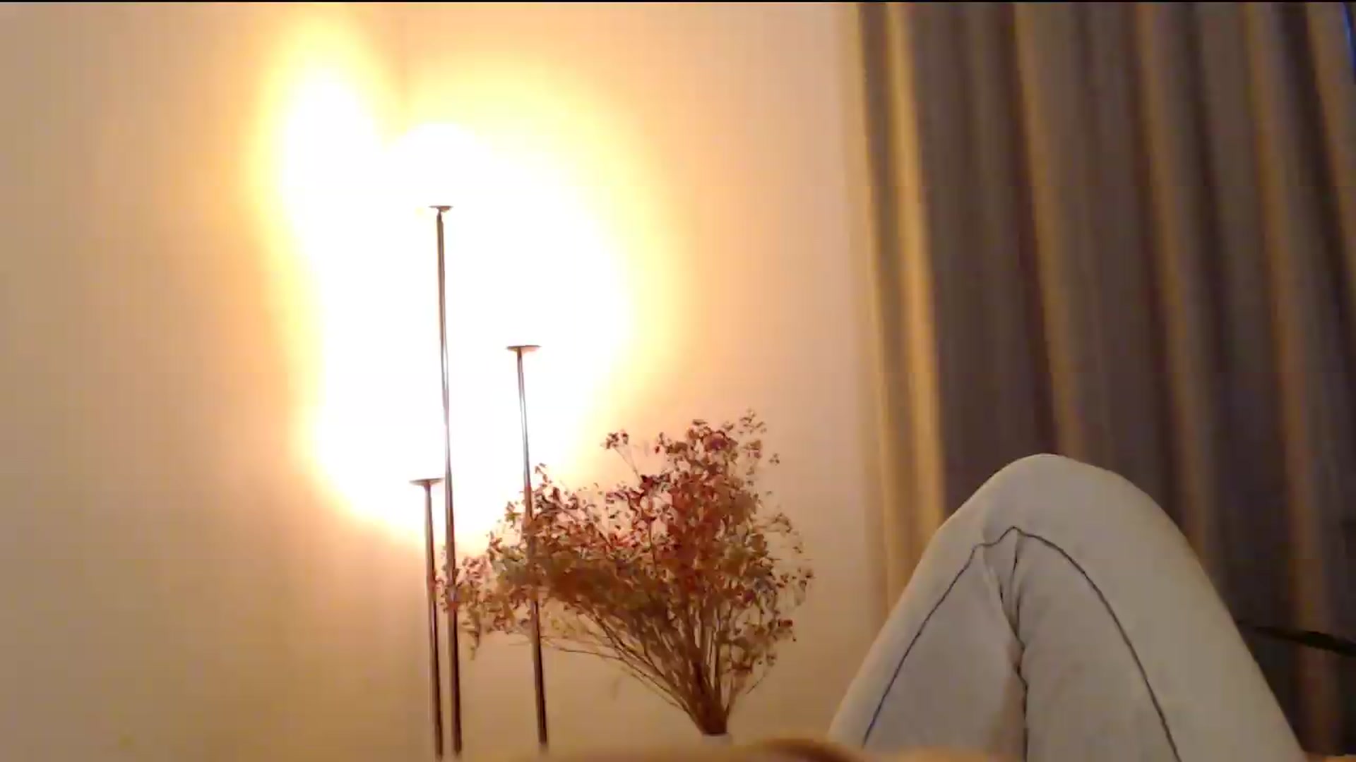 Gallery image thumbnail from Dream_Dalia's myfreecams stream on, 09/10/2026, 13:19 image 10 of 20