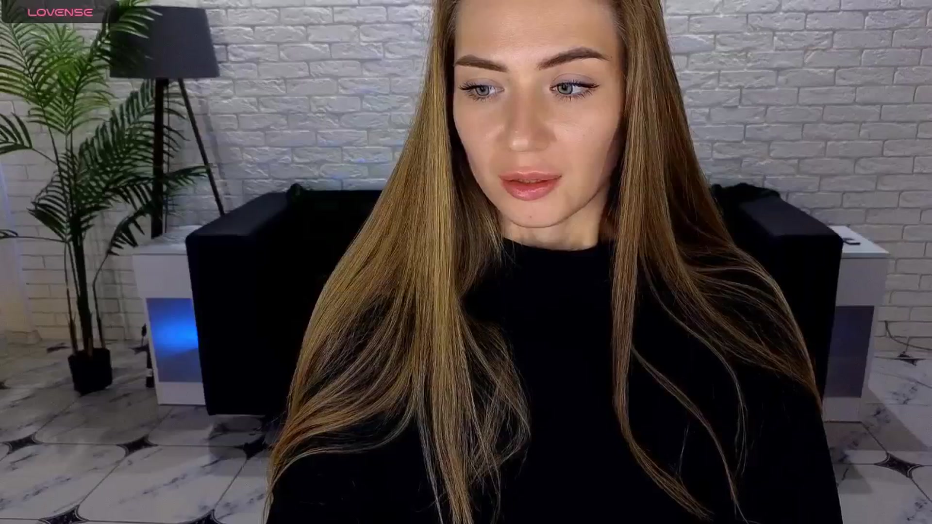 Gallery image thumbnail from Dreameedevil's myfreecams stream on, 07/06/2025, 09:43 image 5 of 20