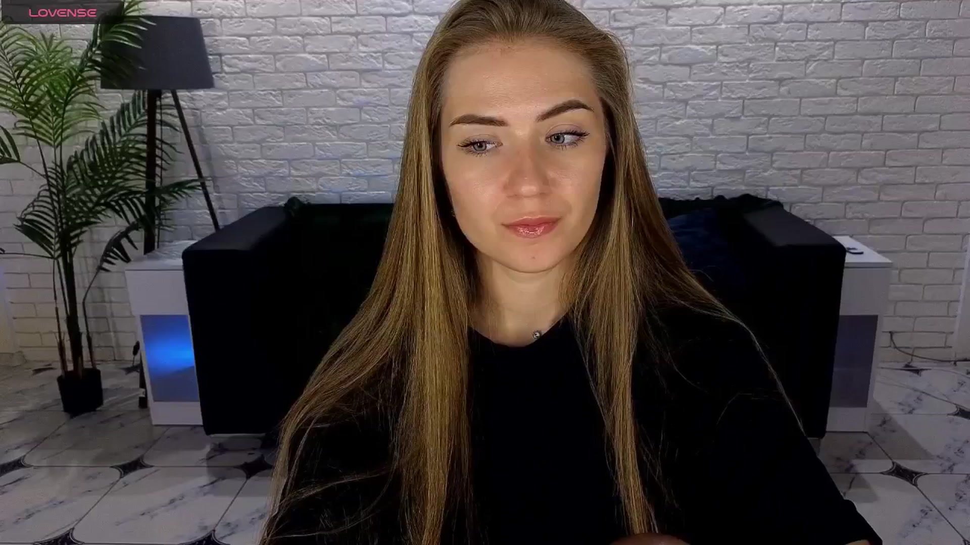 Gallery image thumbnail from Dreameedevil's myfreecams stream on, 07/06/2025, 12:03 image 11 of 20