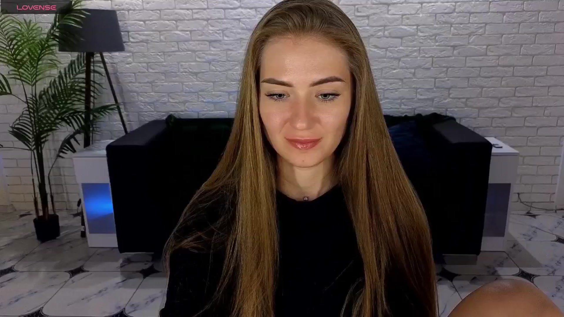 Gallery image thumbnail from Dreameedevil's myfreecams stream on, 07/06/2025, 12:03 image 13 of 20