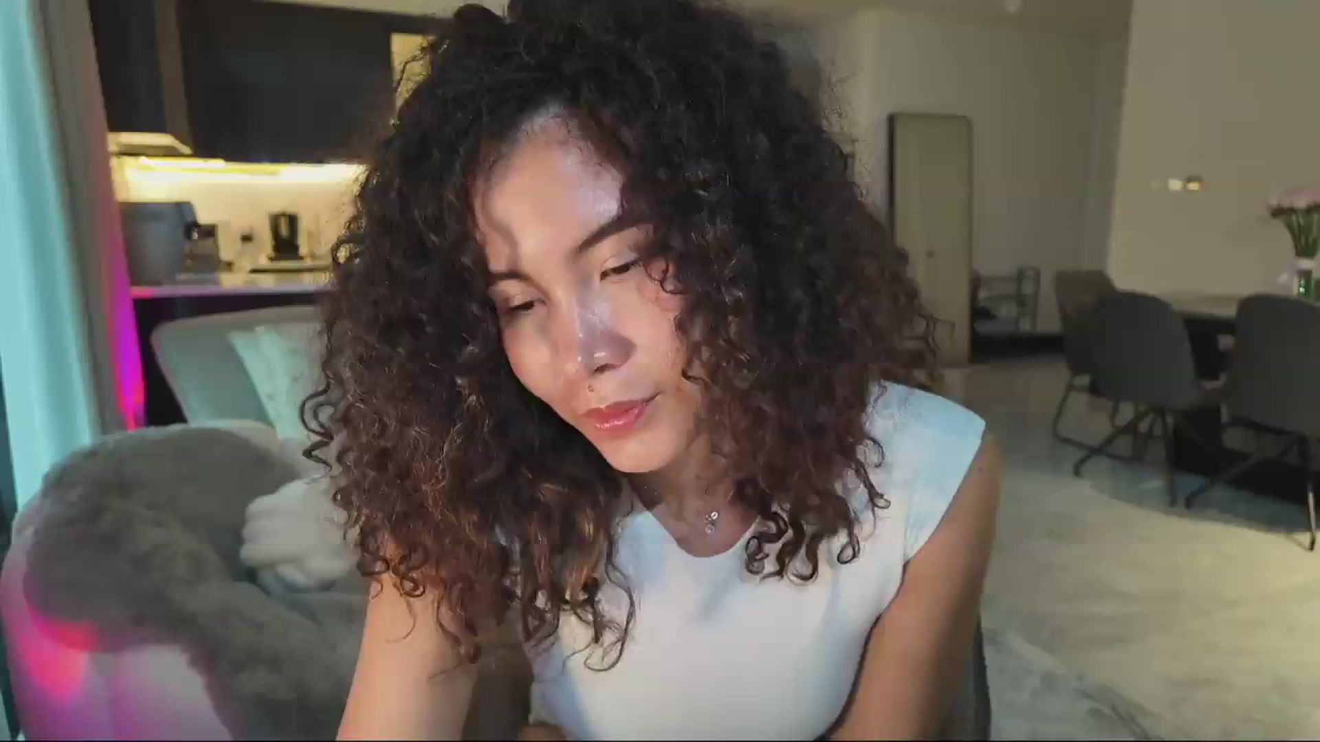 Gallery image thumbnail from Dreamg's myfreecams stream on, 07/29/2026, 13:43 image 6 of 20